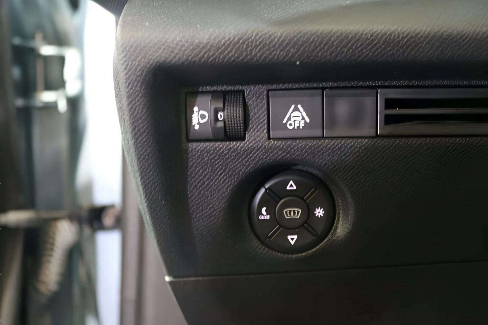 Citroën C4 PureTech 130 Shine - foto 10