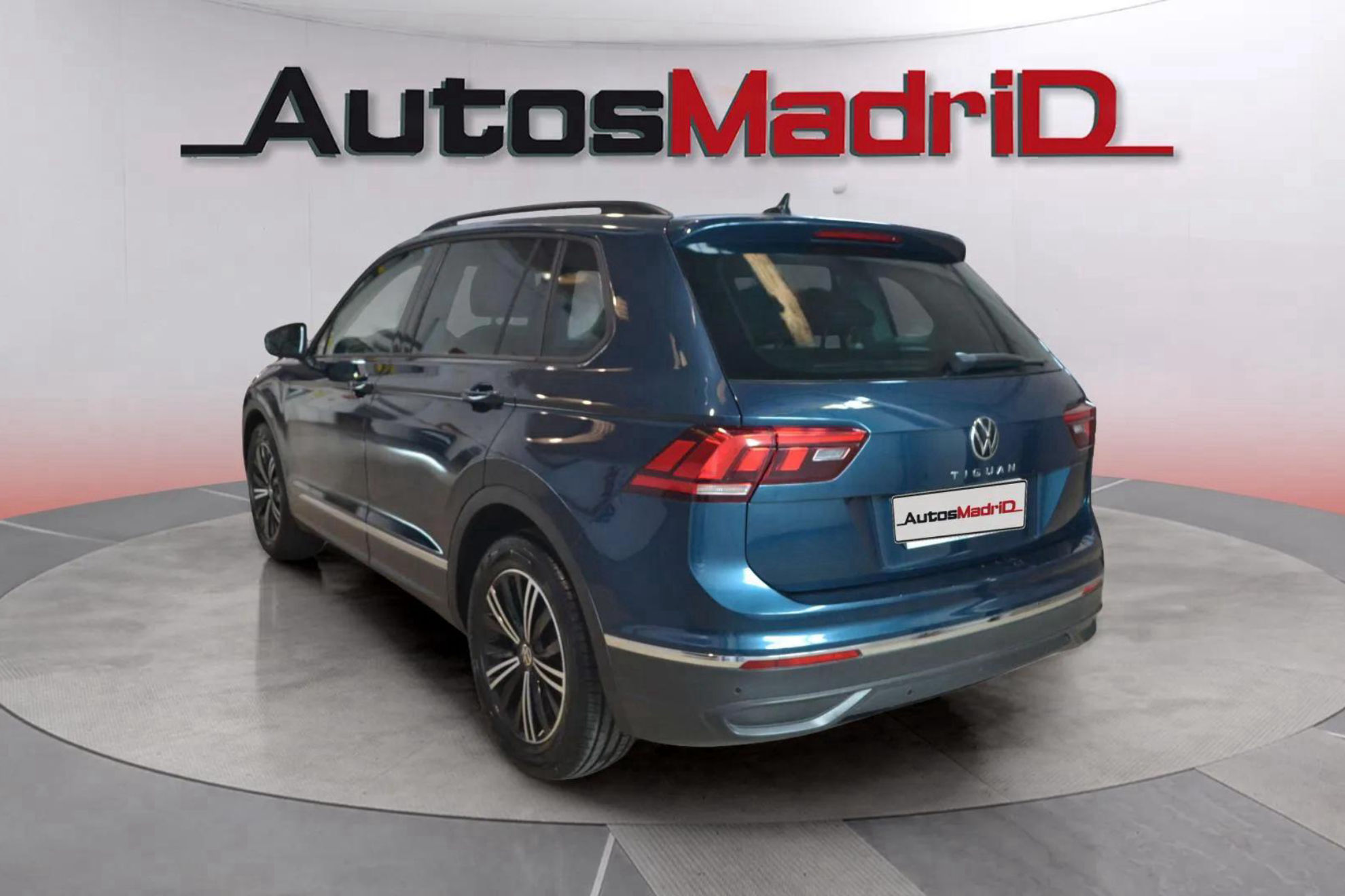 Volkswagen Tiguan Life 2.0 TDI DSG - foto 4