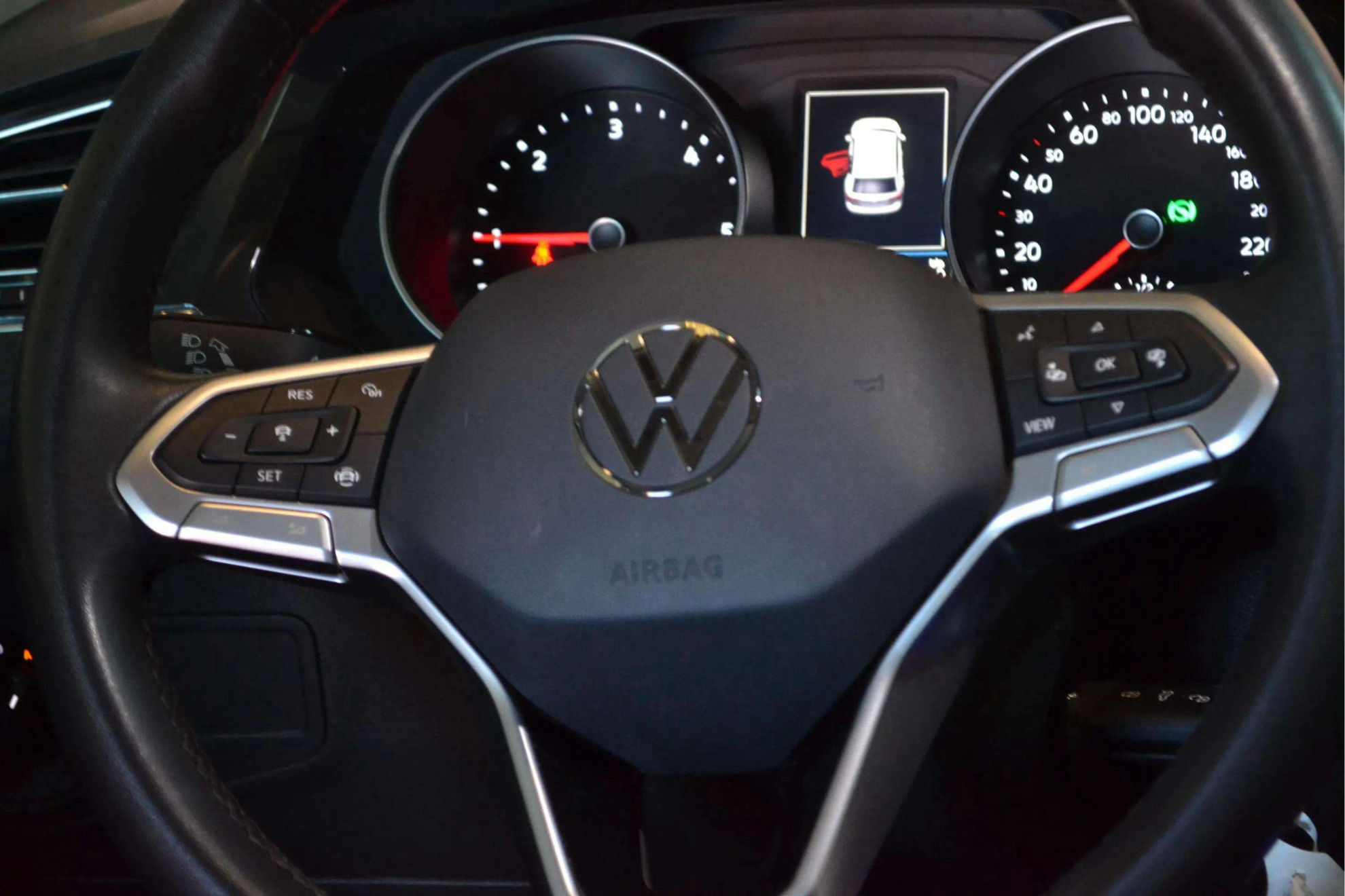 Volkswagen Tiguan Life 2.0 TDI DSG - foto 17