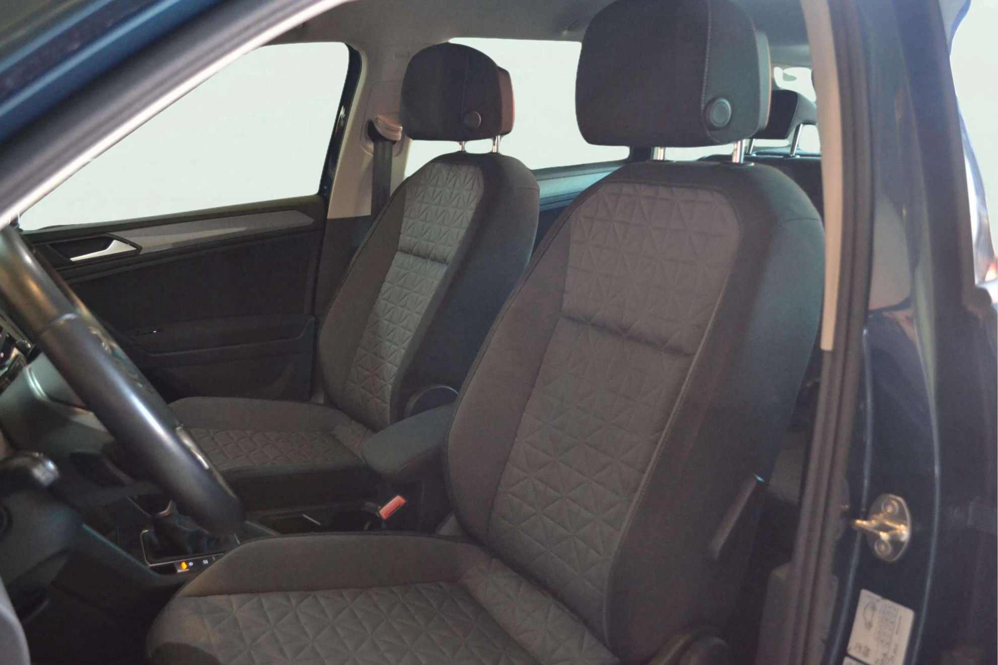 Volkswagen Tiguan Life 2.0 TDI DSG - foto 14