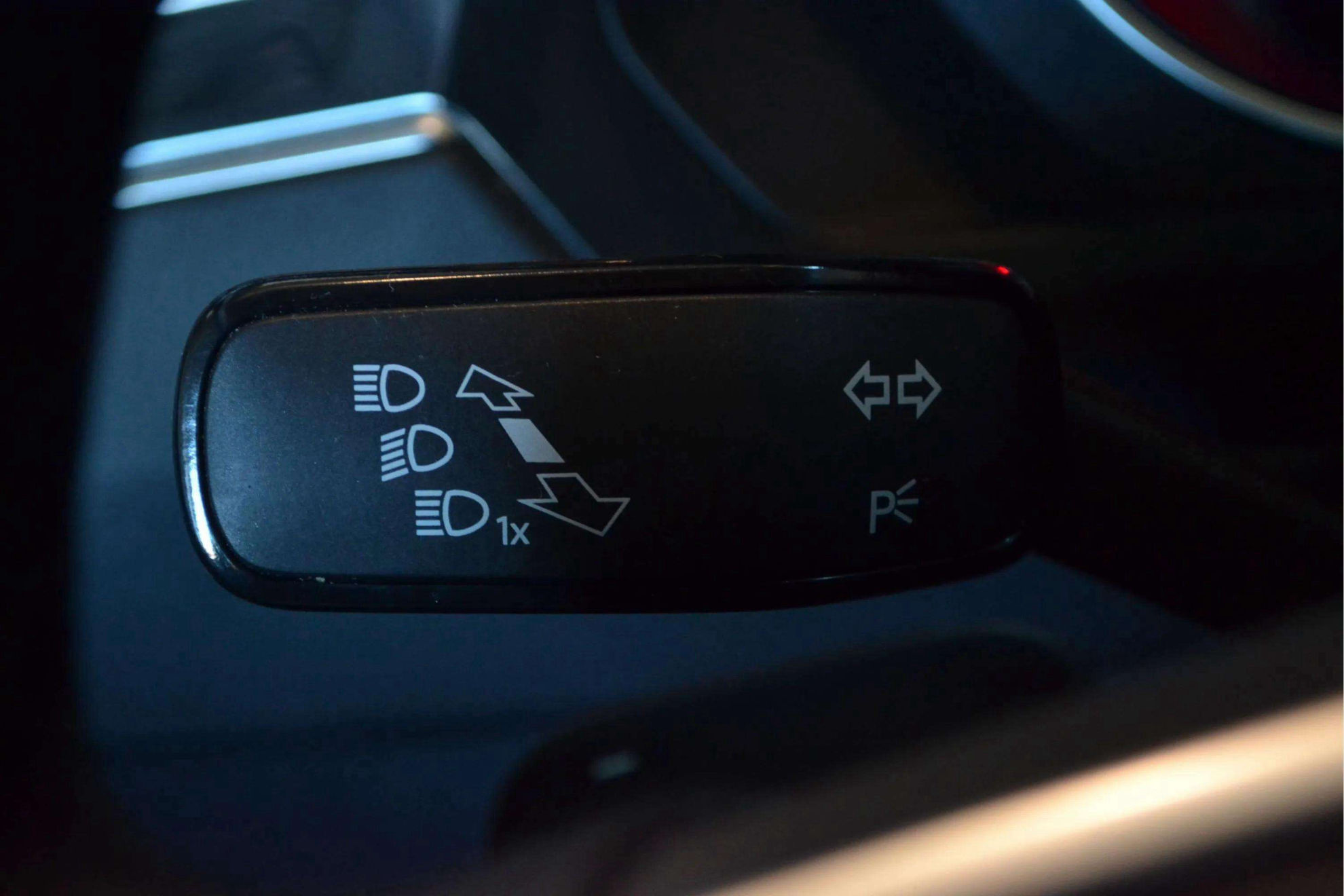 Volkswagen Tiguan Life 2.0 TDI DSG - foto 21