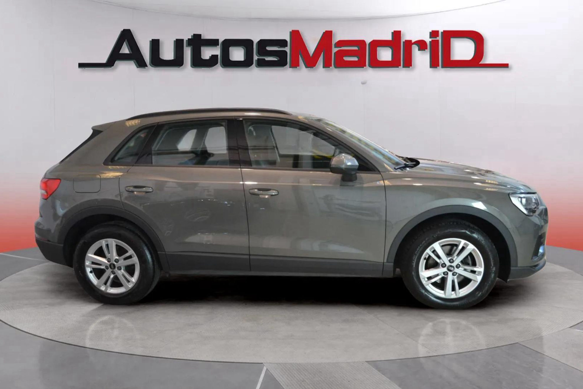 Audi Q3 35 TDI S tronic - foto 8