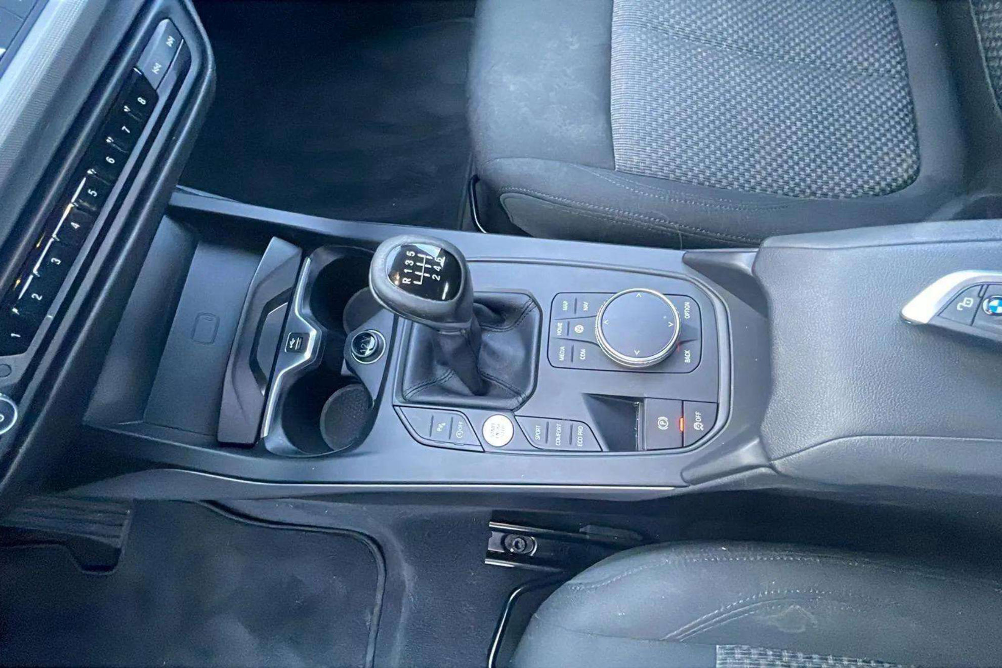 BMW Serie 1 116d - foto 18