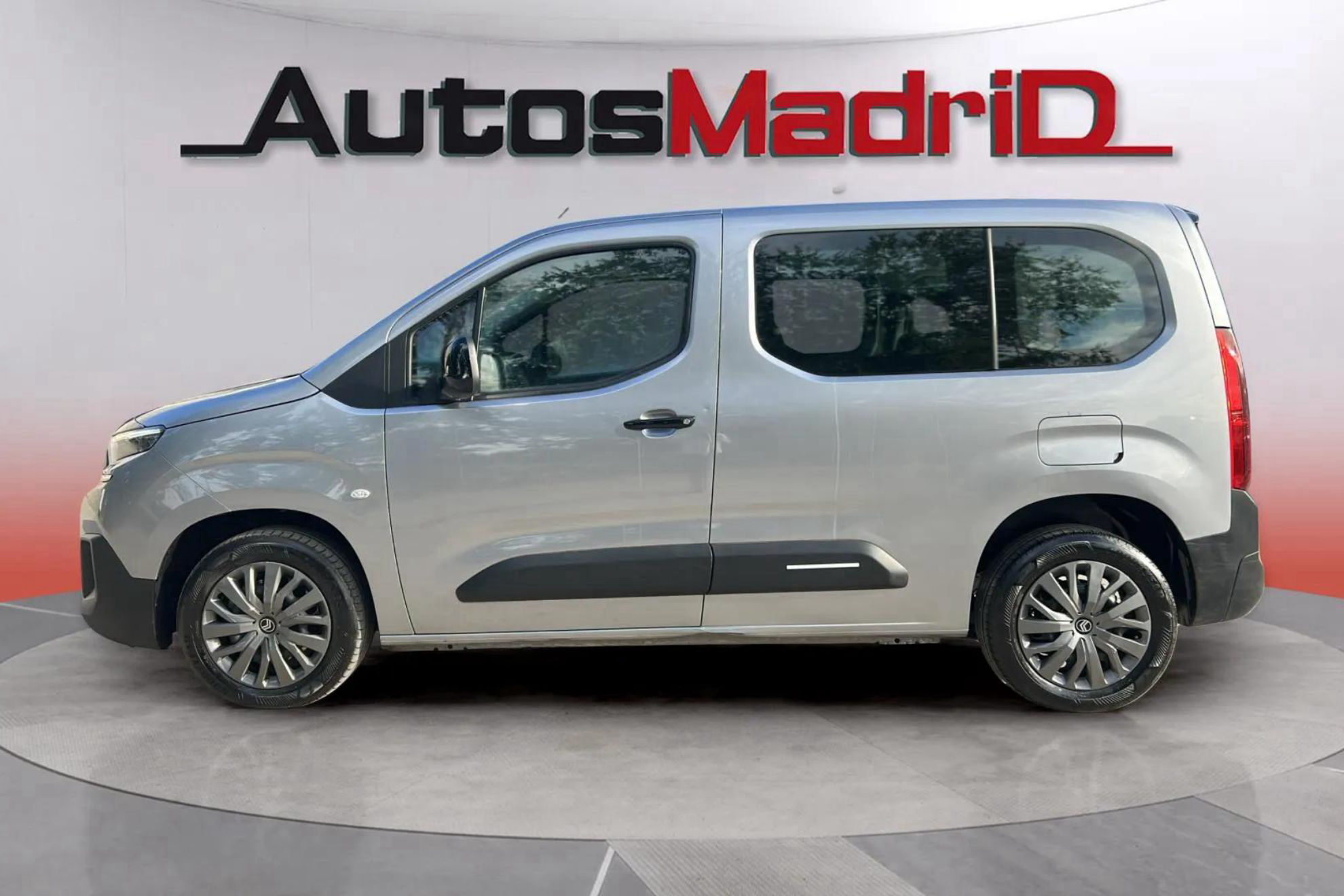 Citroën Berlingo Talla M BlueHDi 100 Plus - foto 4