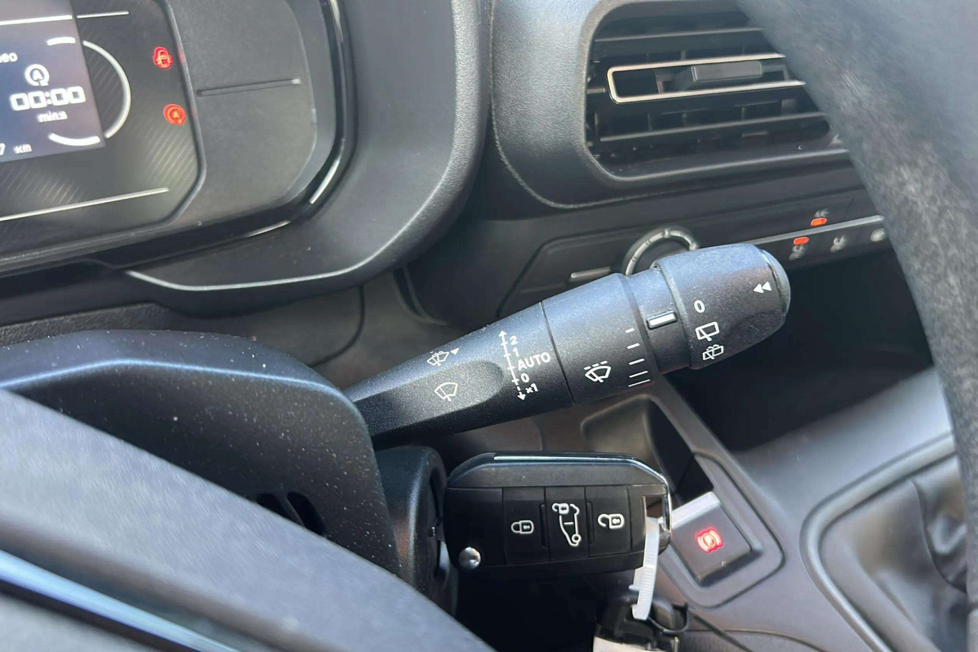 Citroën Berlingo Talla M BlueHDi 100 Plus - foto 21