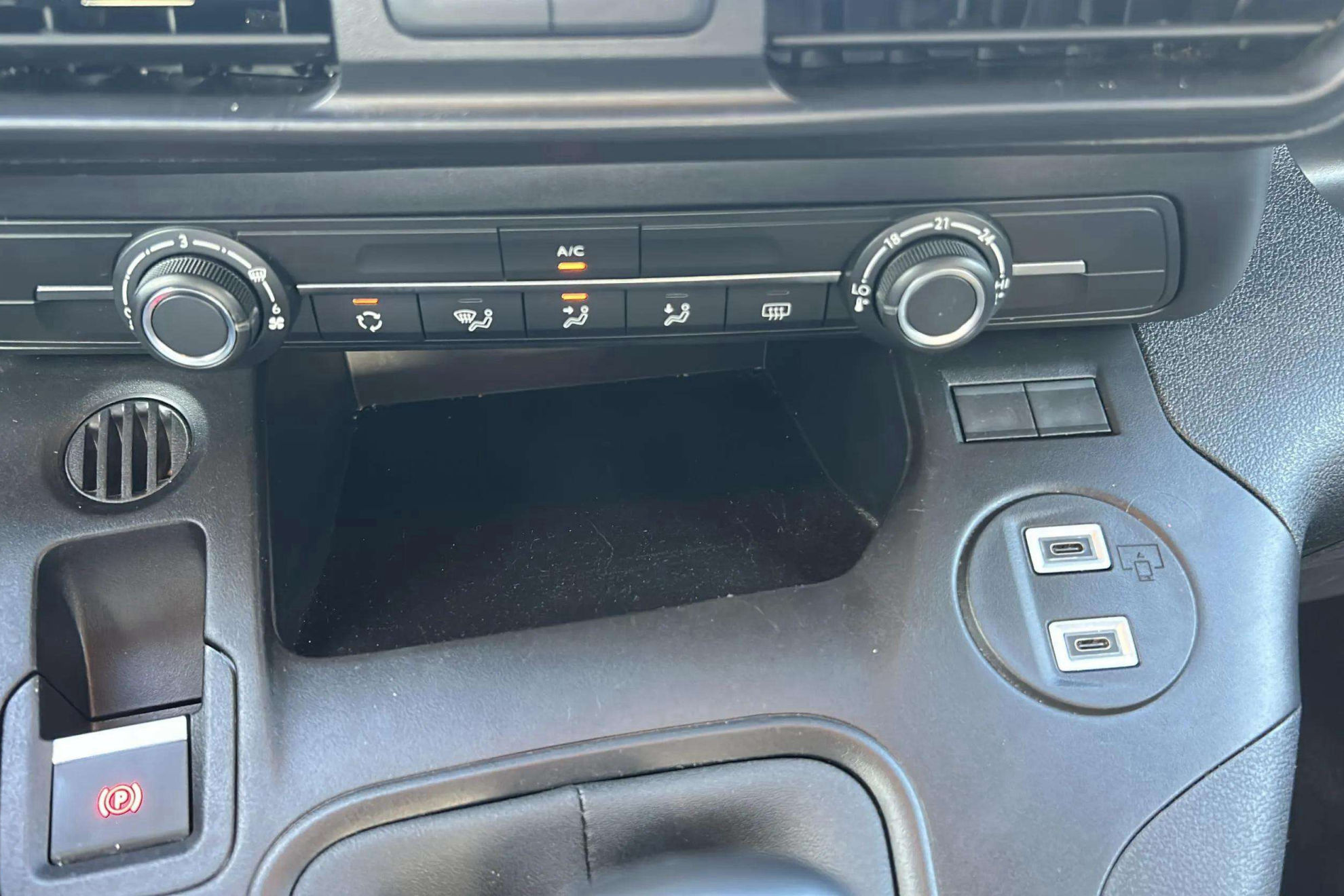 Citroën Berlingo Talla M BlueHDi 100 Plus - foto 26