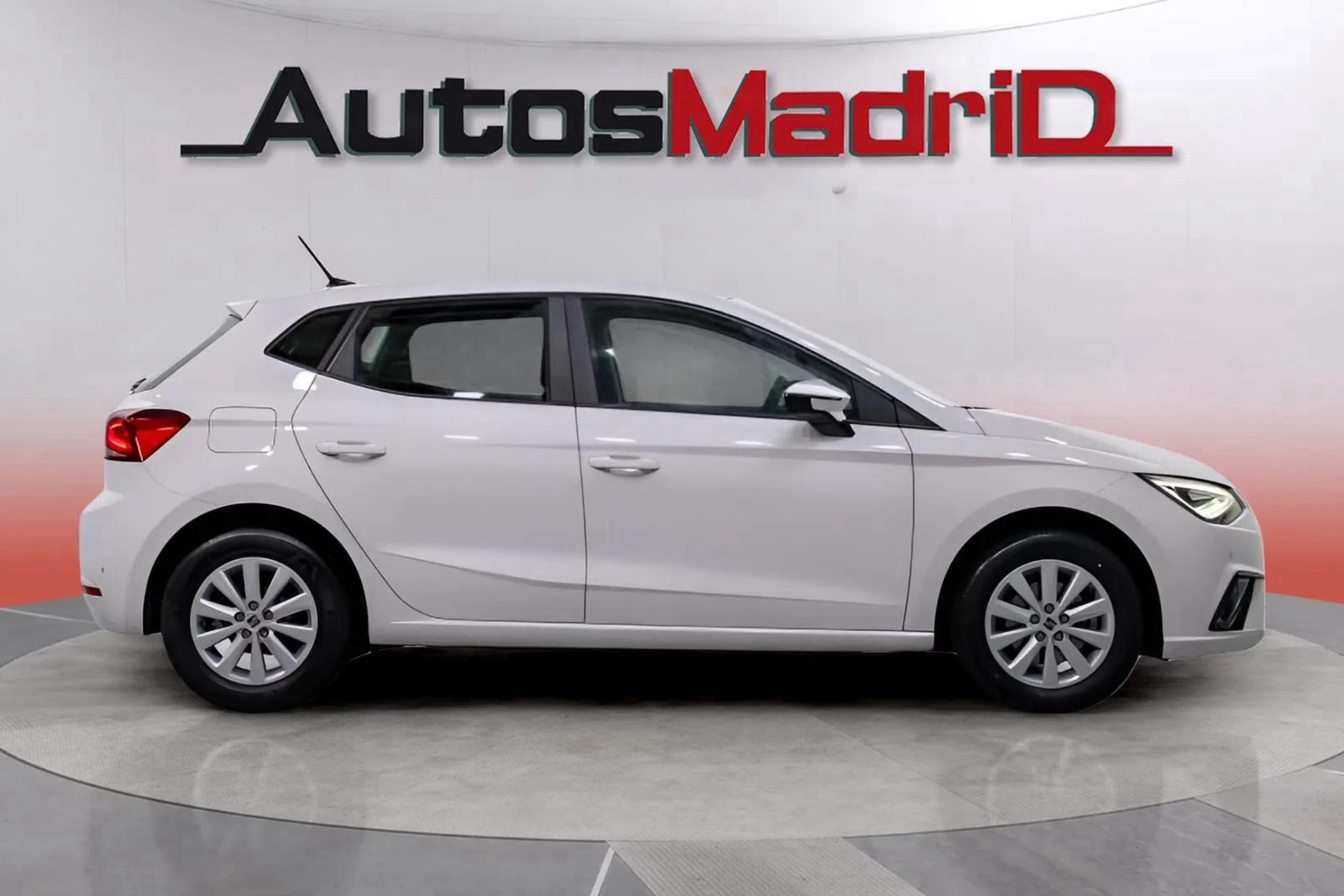 SEAT Ibiza 1.0 TSI Style Plus - foto 4