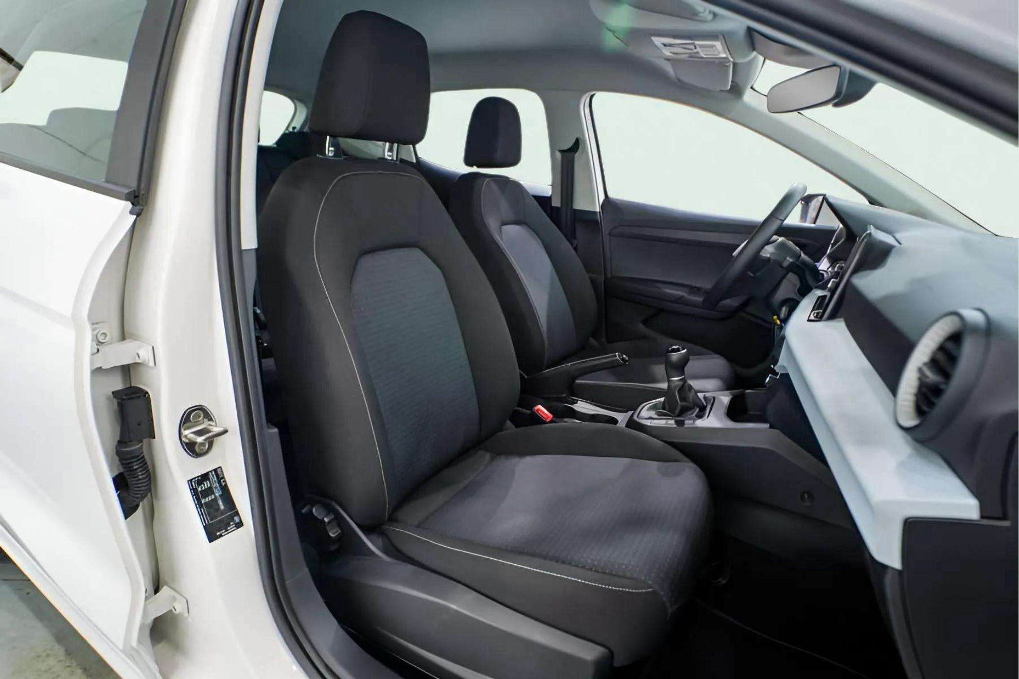 SEAT Ibiza 1.0 TSI Style Plus - foto 9
