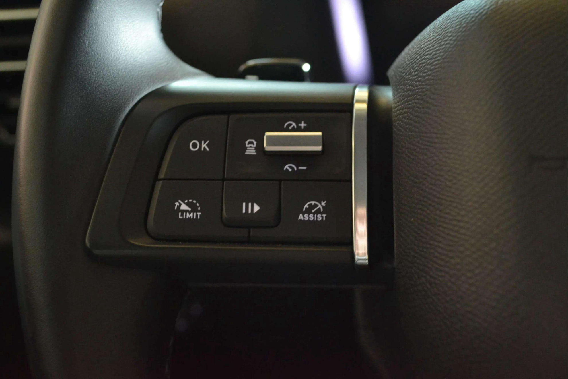 Citroën C4 PureTech 130 EAT8 Shine - foto 18