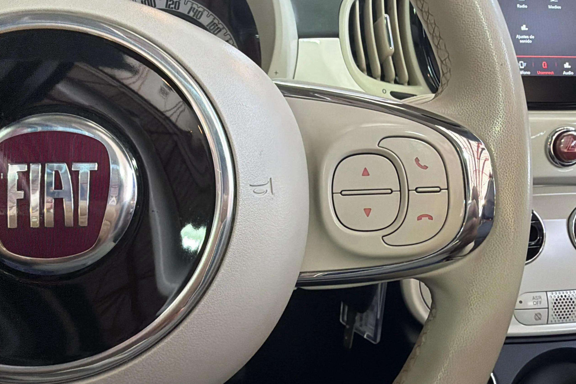Fiat 500C Dolcevita 1.0 Hybrid - foto 17