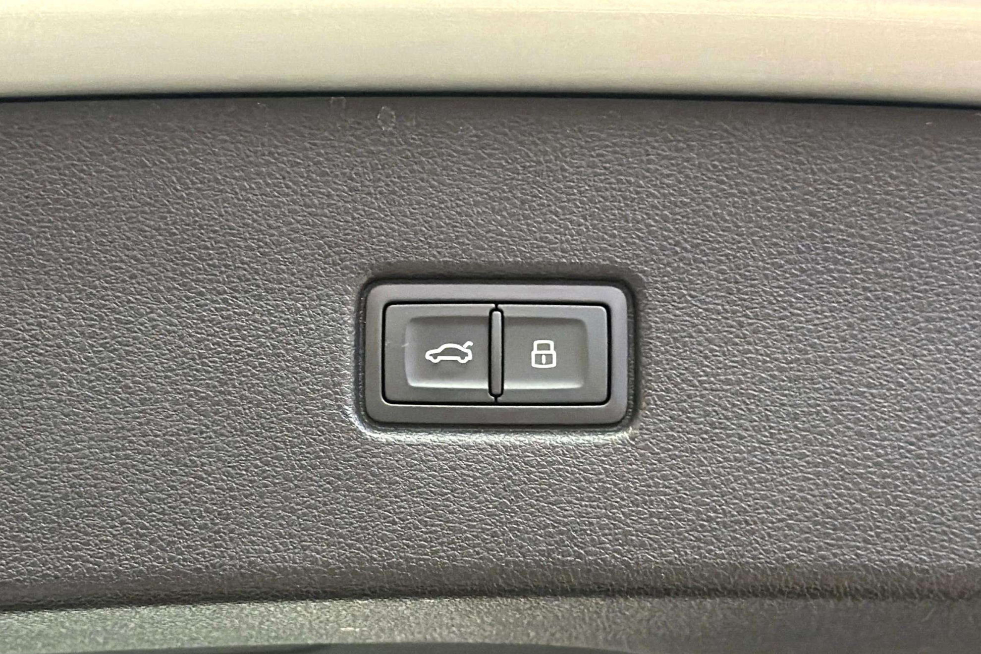 Audi Q5 S line 35 TDI S tronic - foto 8