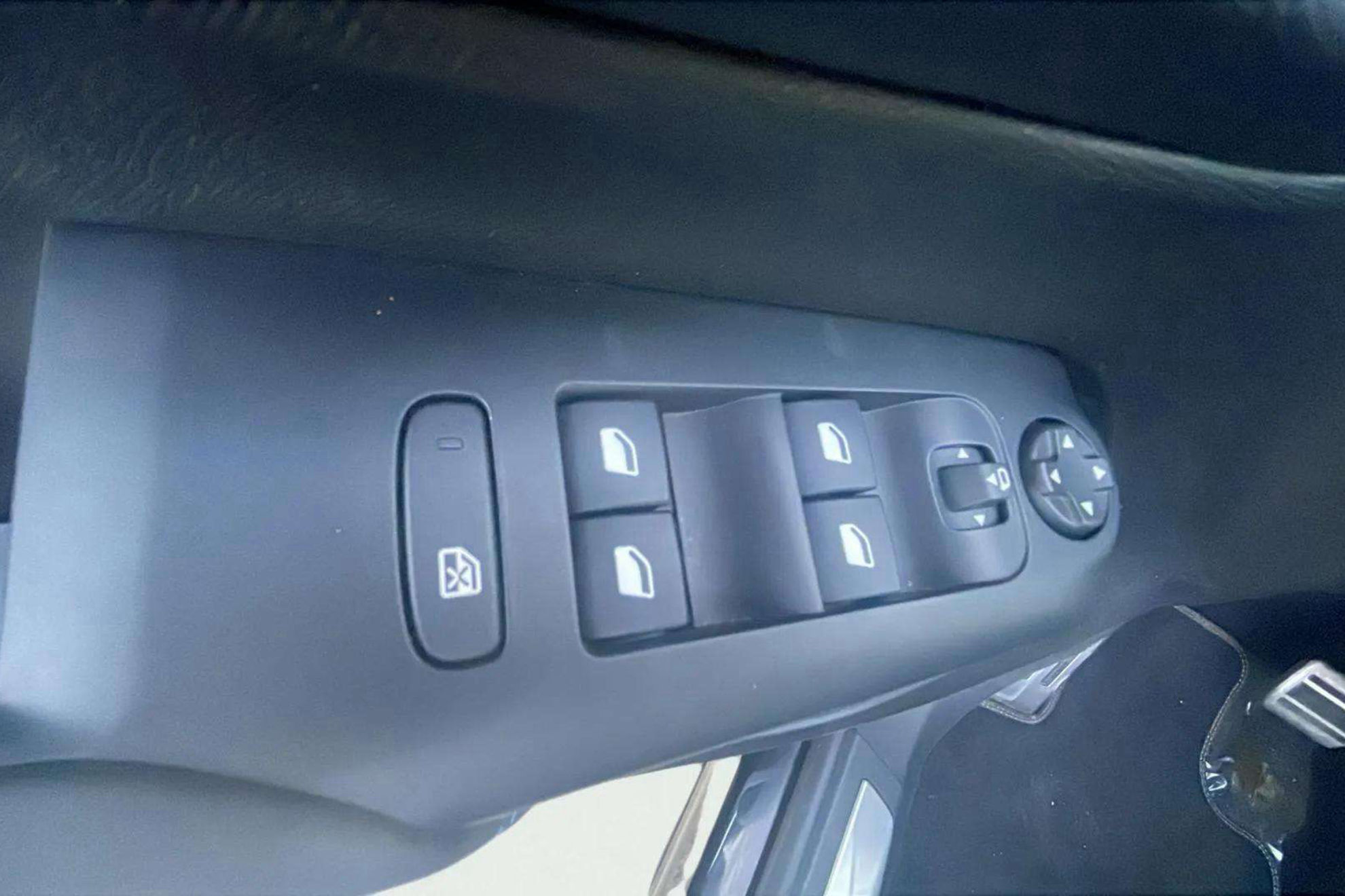 Citroën C5 Aircross 225 e-EAT8 Shine Pack - foto 11