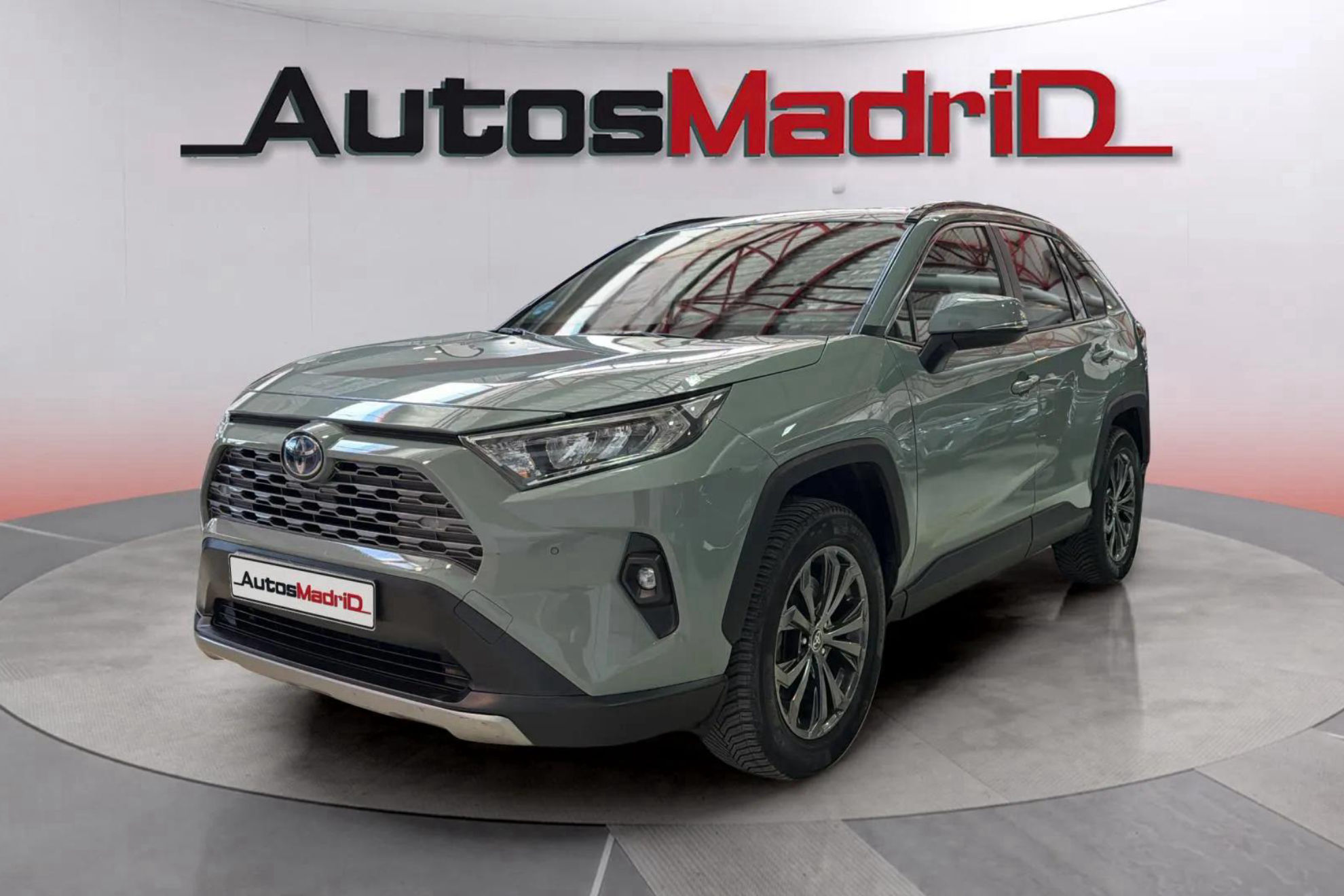 Toyota RAV4 2.5l 220H Advance - foto 3