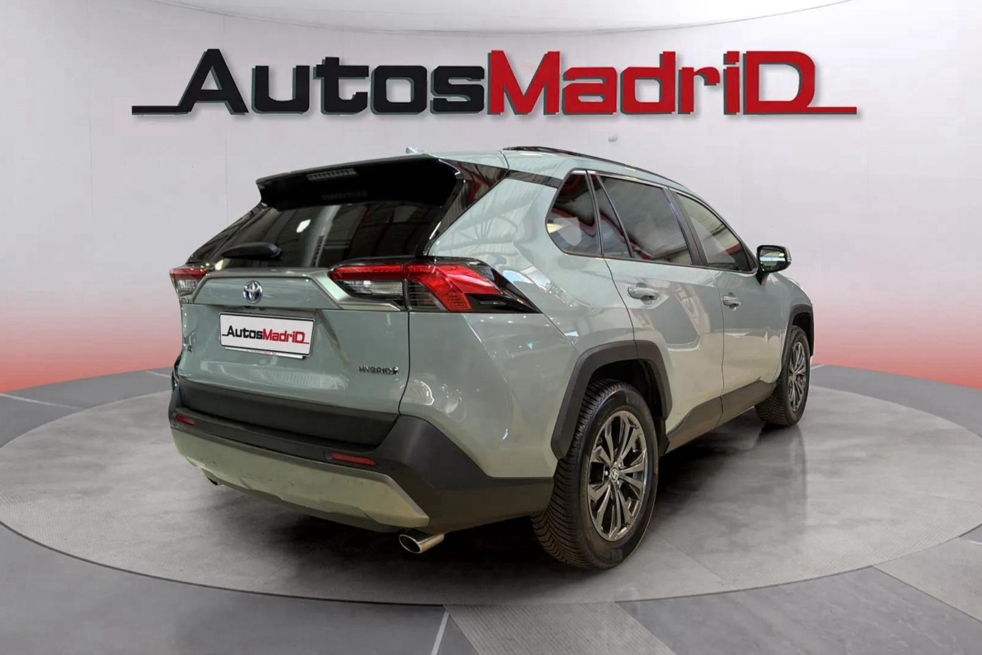 Toyota RAV4 2.5l 220H Advance - foto 8