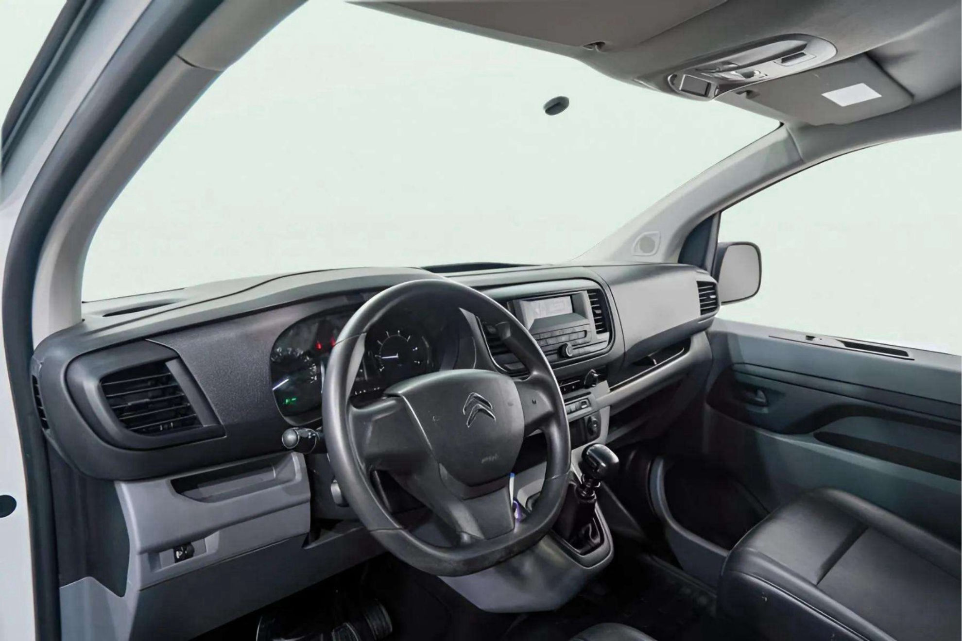 Citroën Jumpy Talla M BlueHDi 120 Control - foto 9