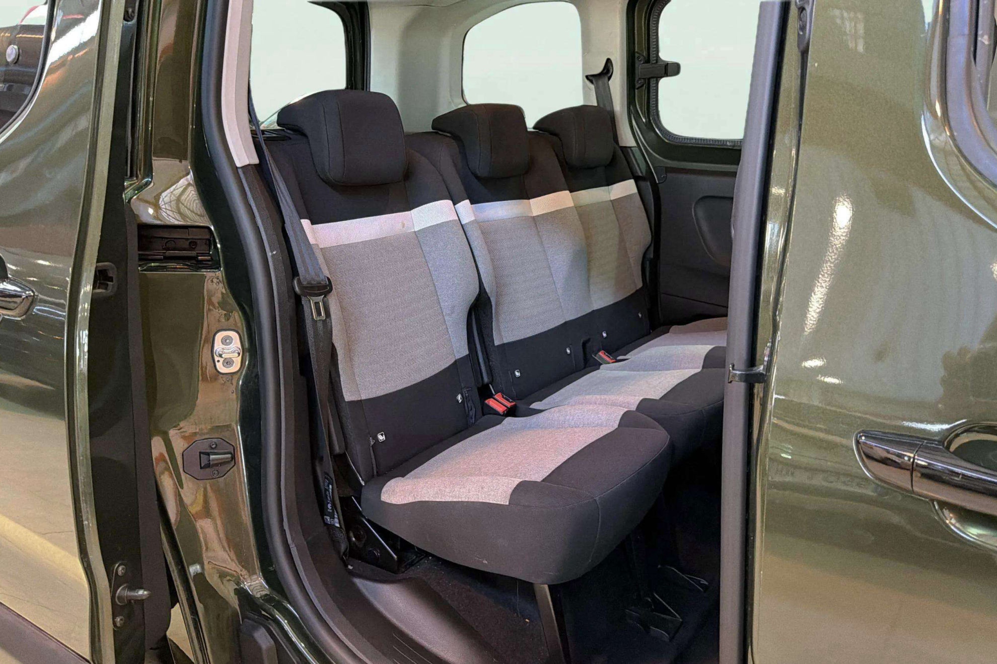 Citroën Berlingo Talla M BlueHDi 100 Plus - foto 13