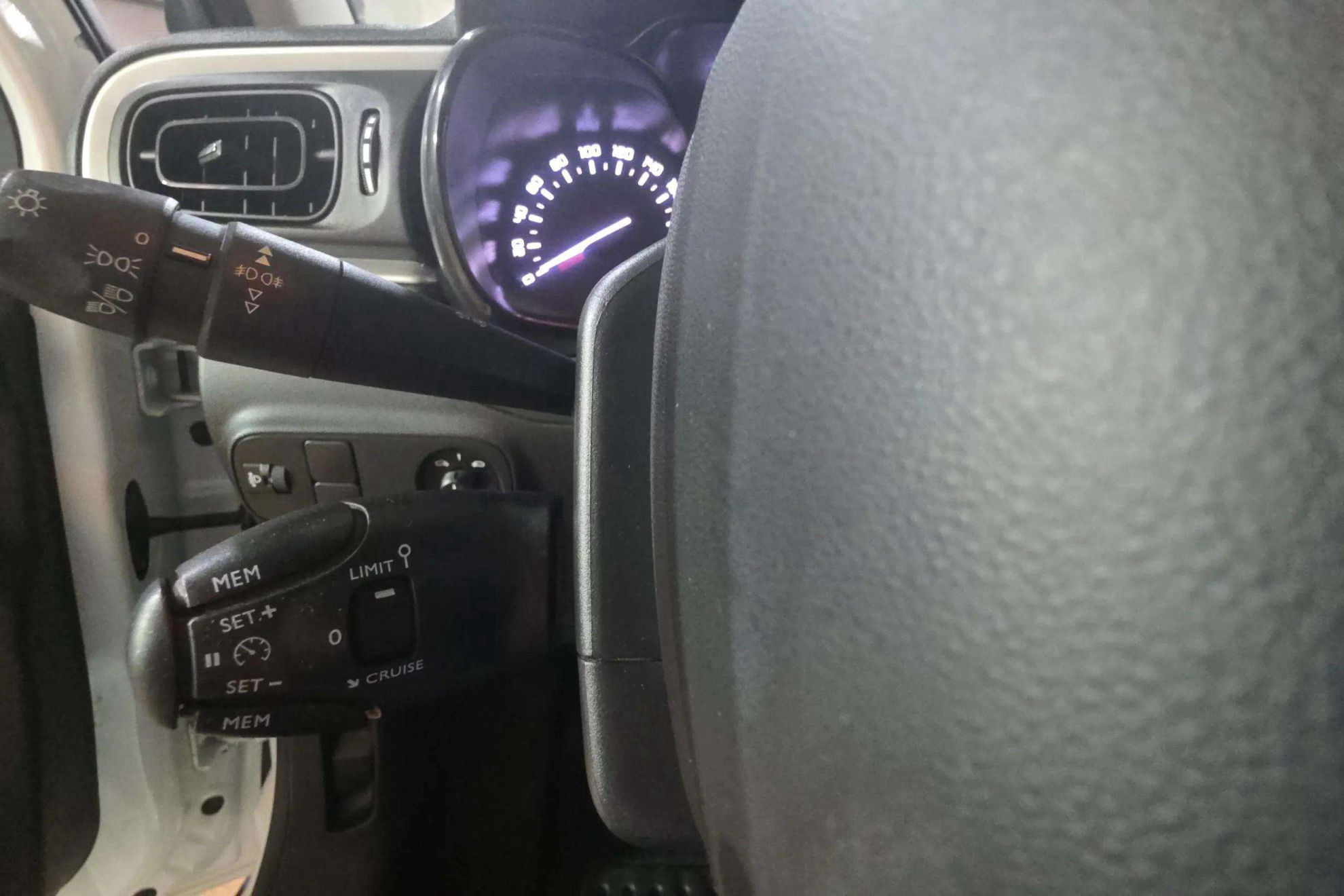 Citroën C3 BlueHDi Feel - foto 20