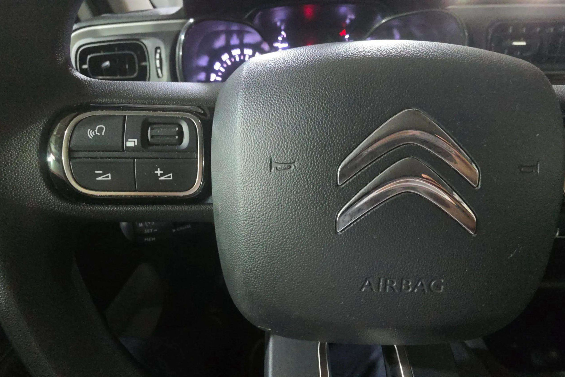 Citroën C3 BlueHDi Feel - foto 15