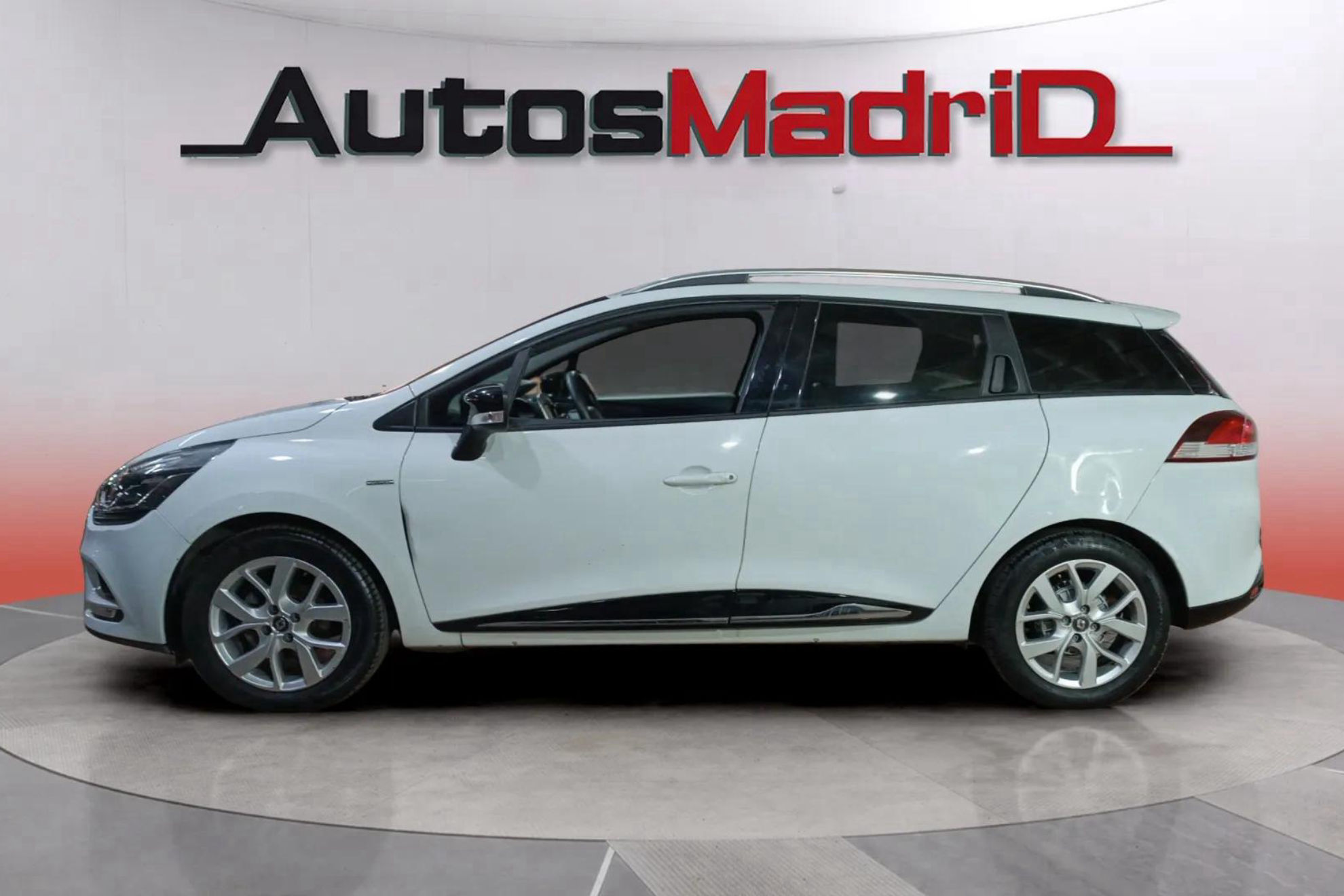 Renault Clio Sp. T. Limited TCe -18 - foto 4
