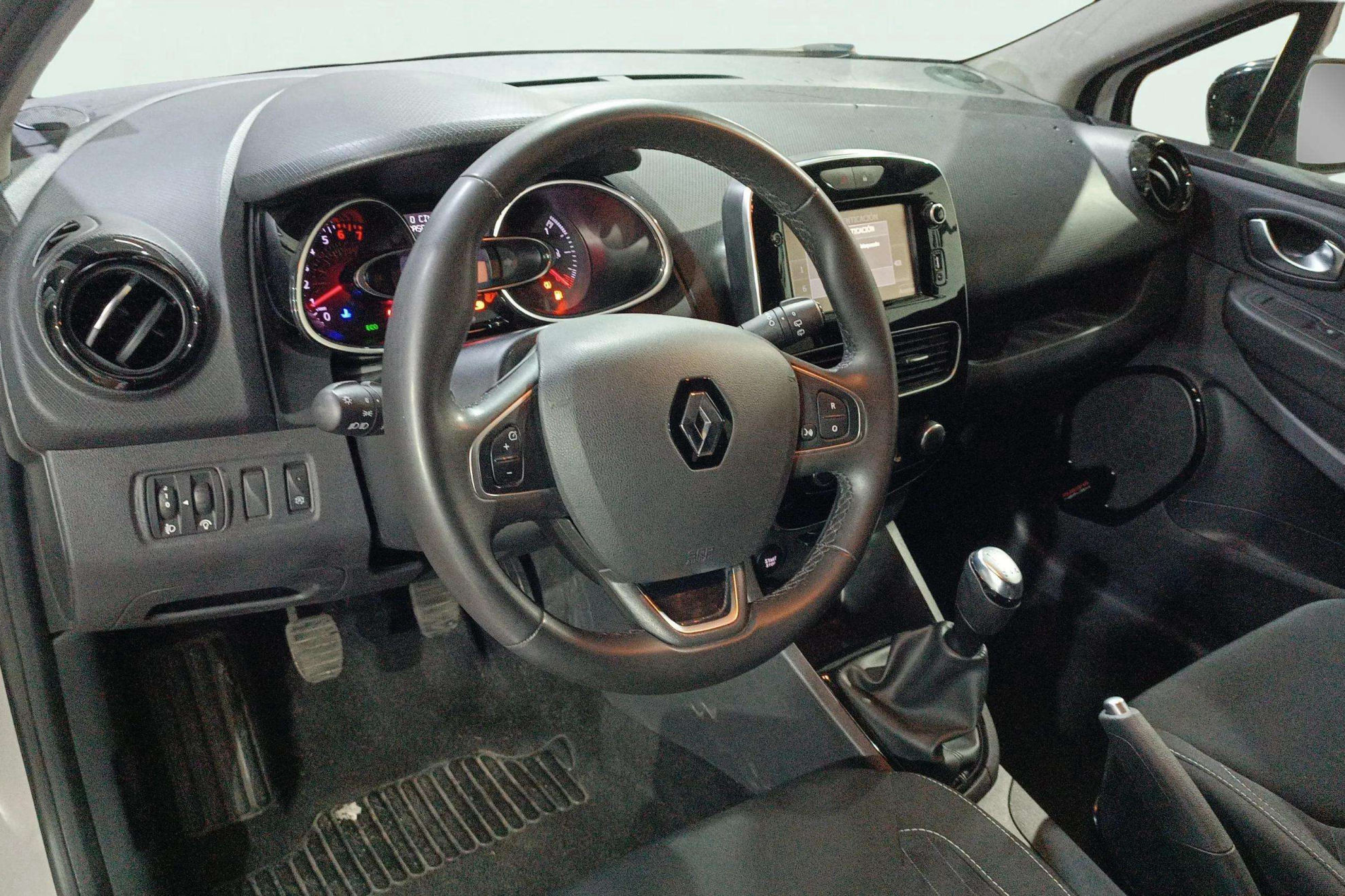 Renault Clio Sp. T. Limited TCe -18 - foto 10