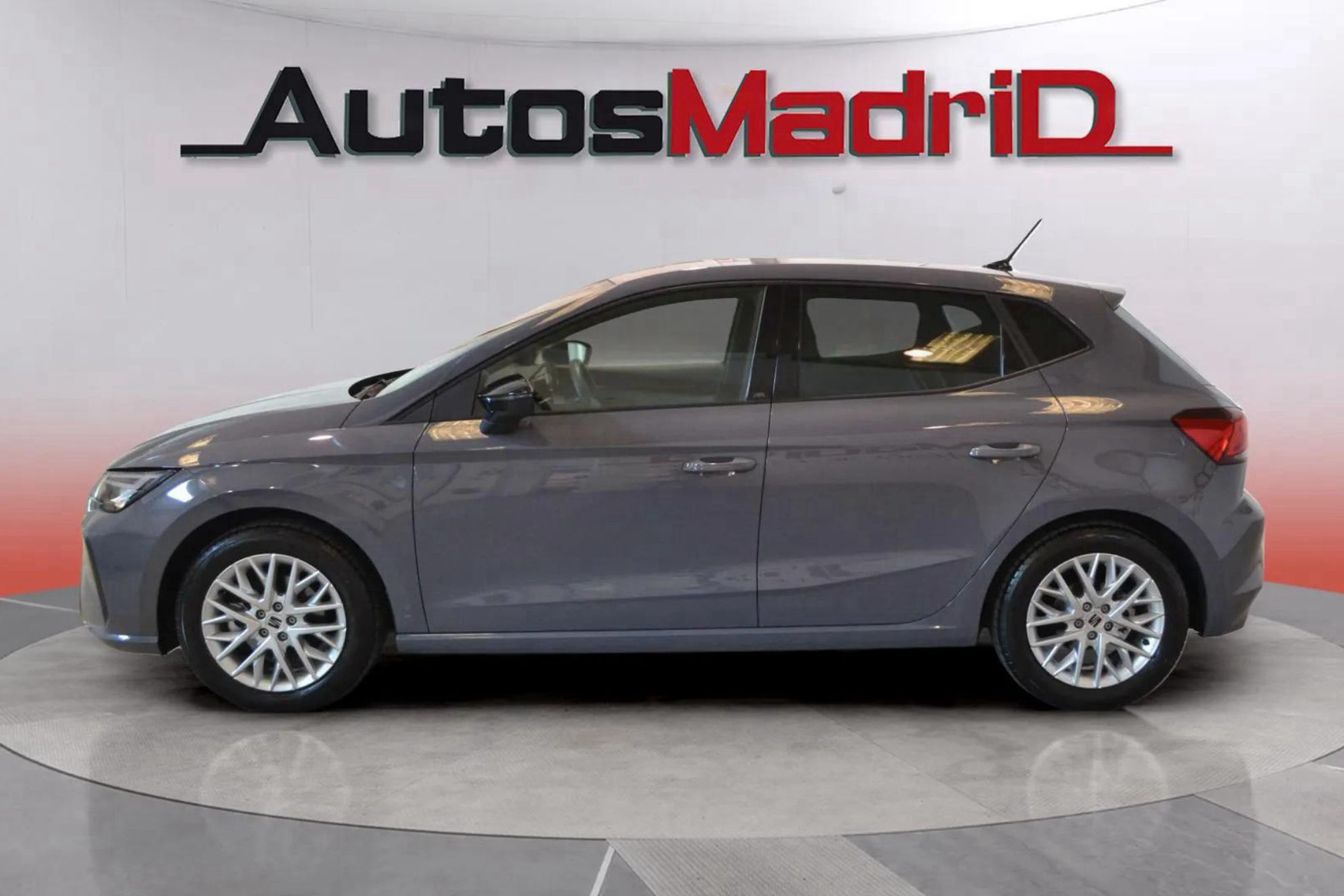 SEAT Ibiza 1.0 TSI FR - foto 4