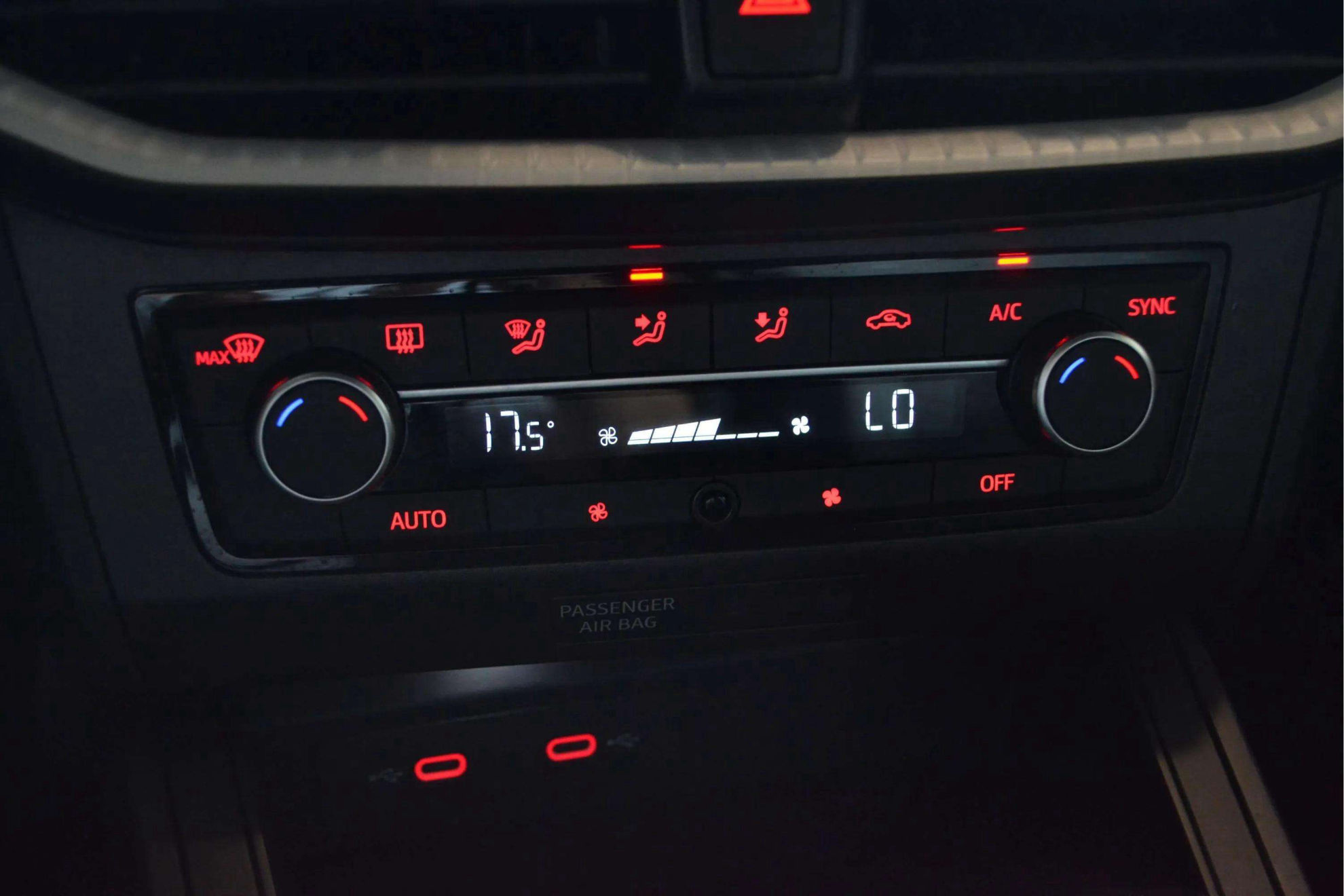 SEAT Ibiza 1.0 TSI FR - foto 27