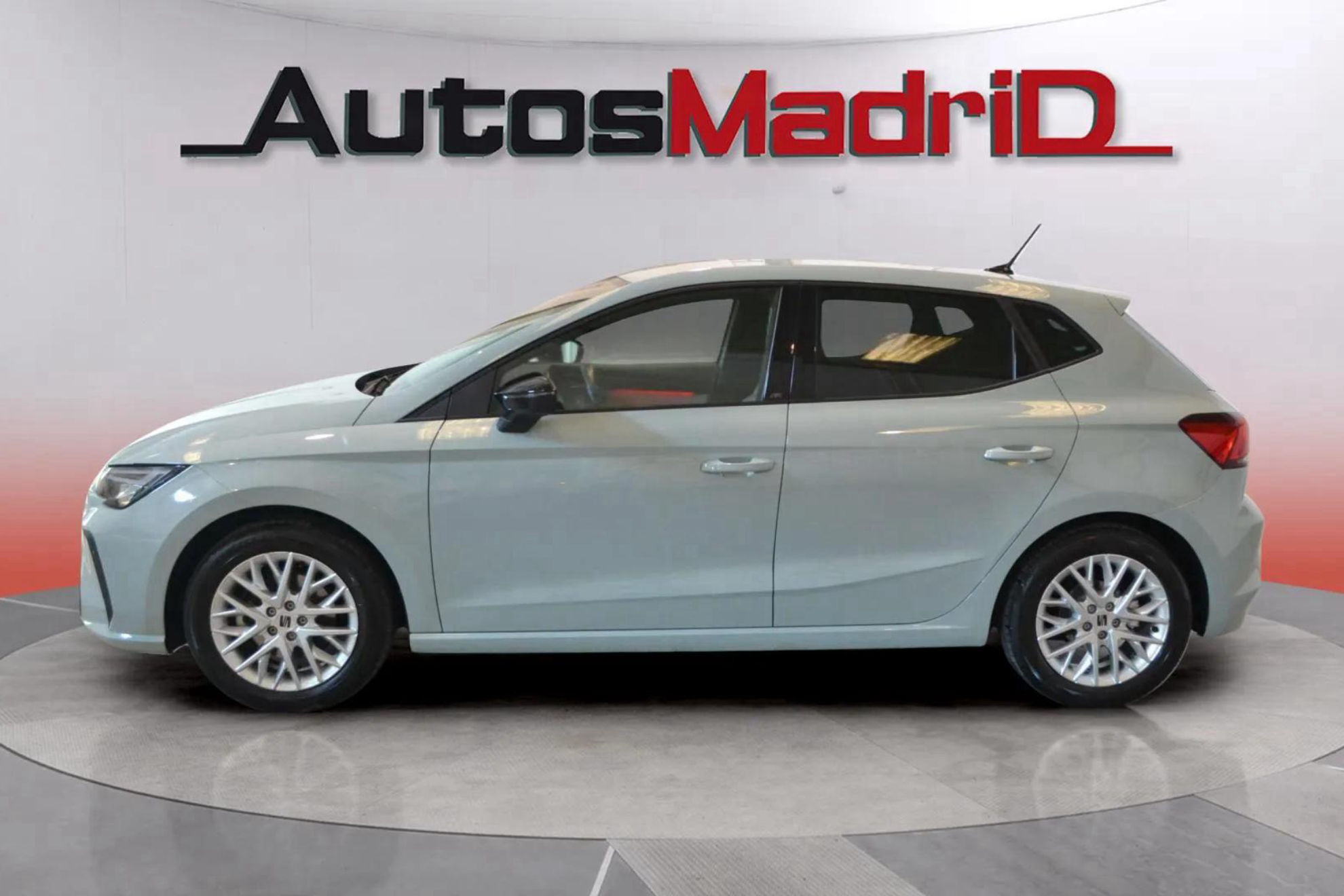 SEAT Ibiza 1.0 TSI FR - foto 4