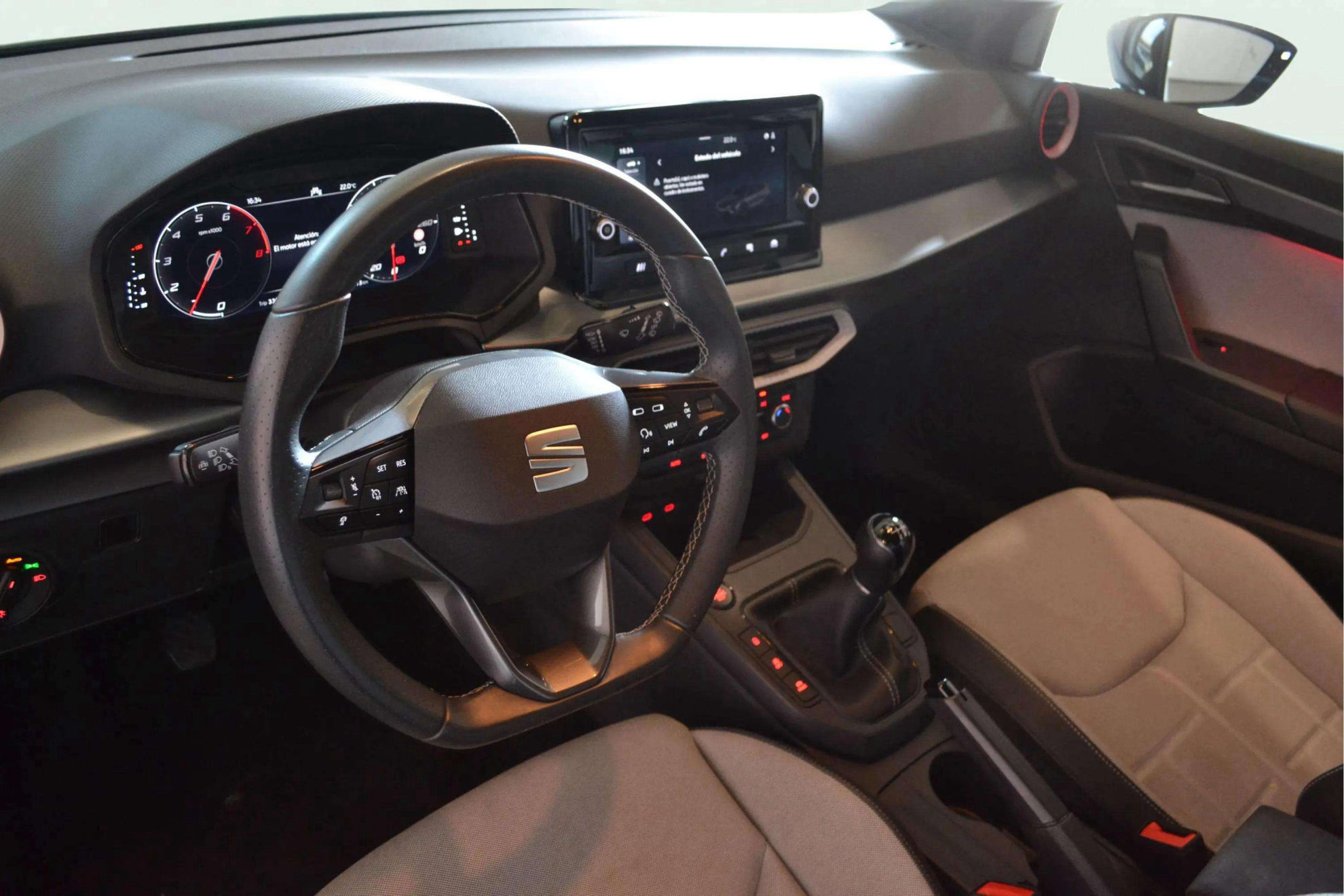 SEAT Ibiza 1.0 TSI FR - foto 15