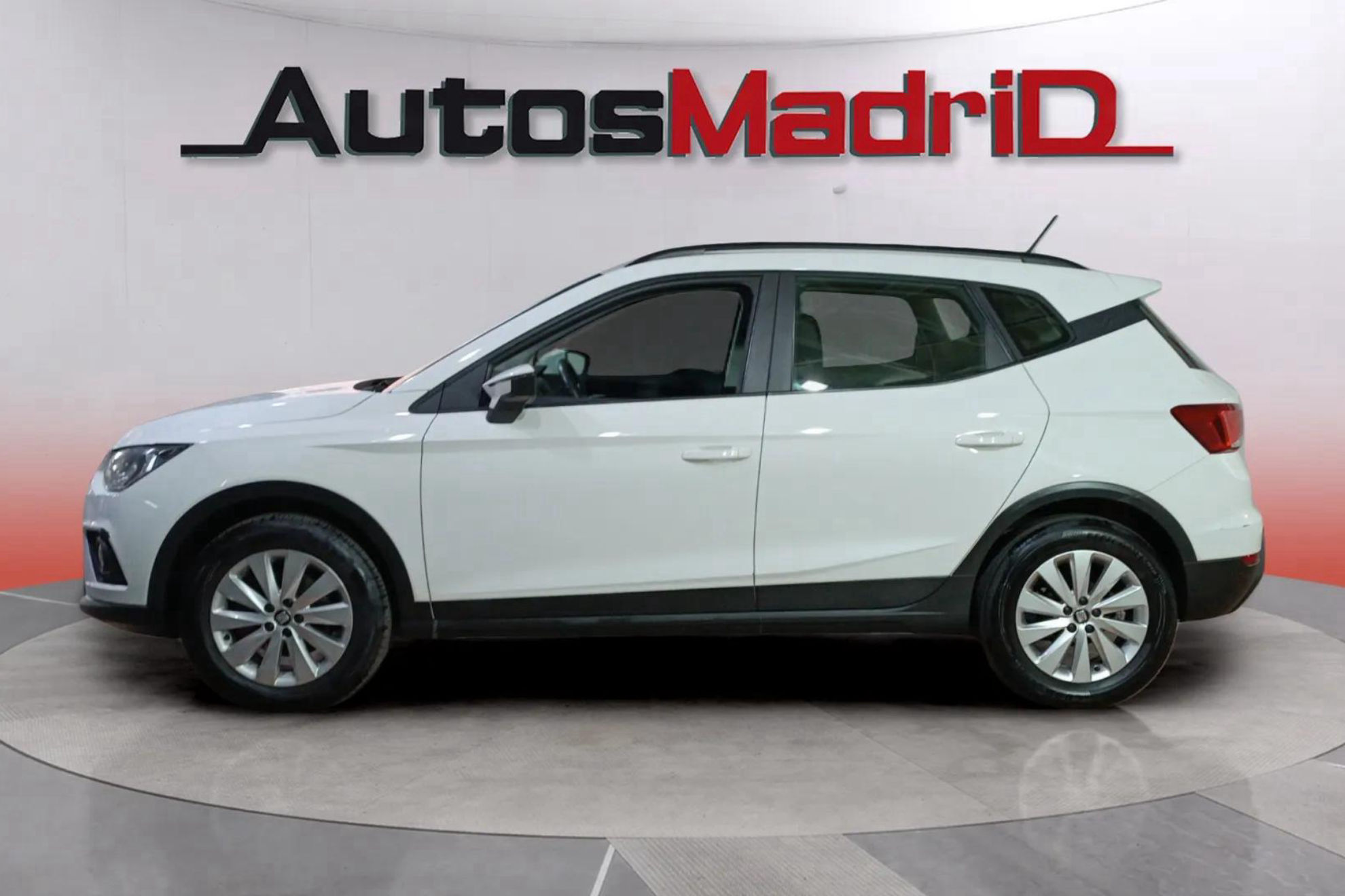 SEAT Arona 1.0 TSI Style Ecomotive - foto 4