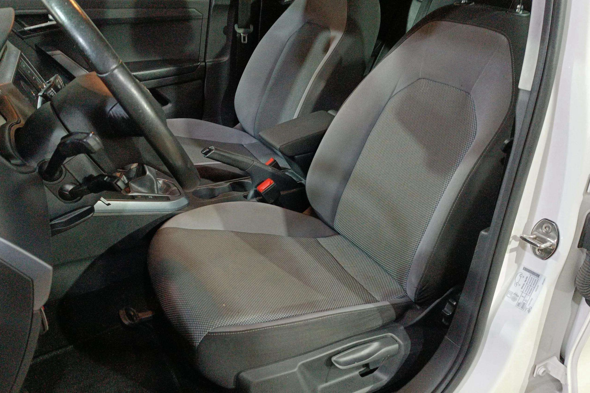 SEAT Arona 1.0 TSI Style Ecomotive - foto 11