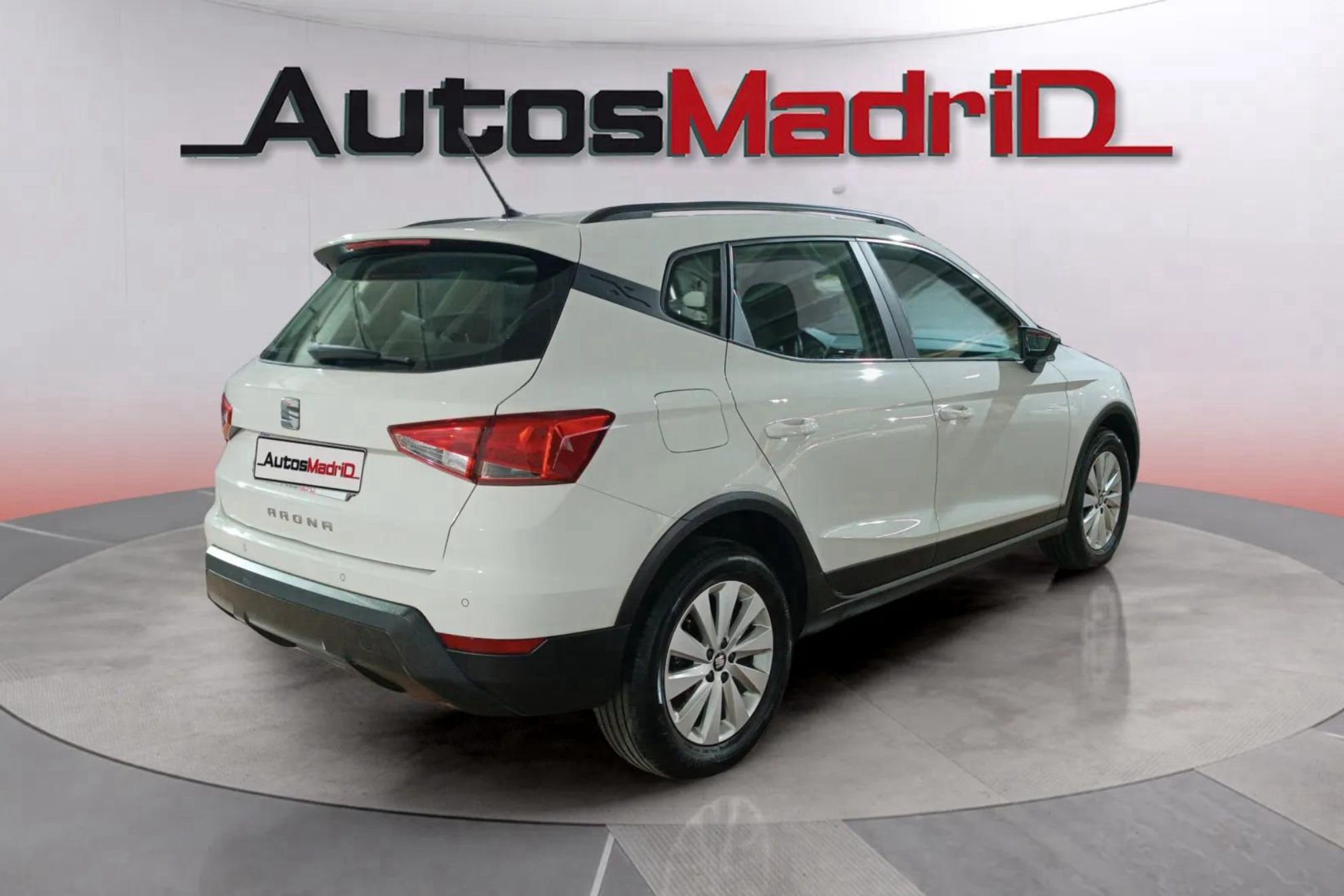 SEAT Arona 1.0 TSI Style Ecomotive - foto 8