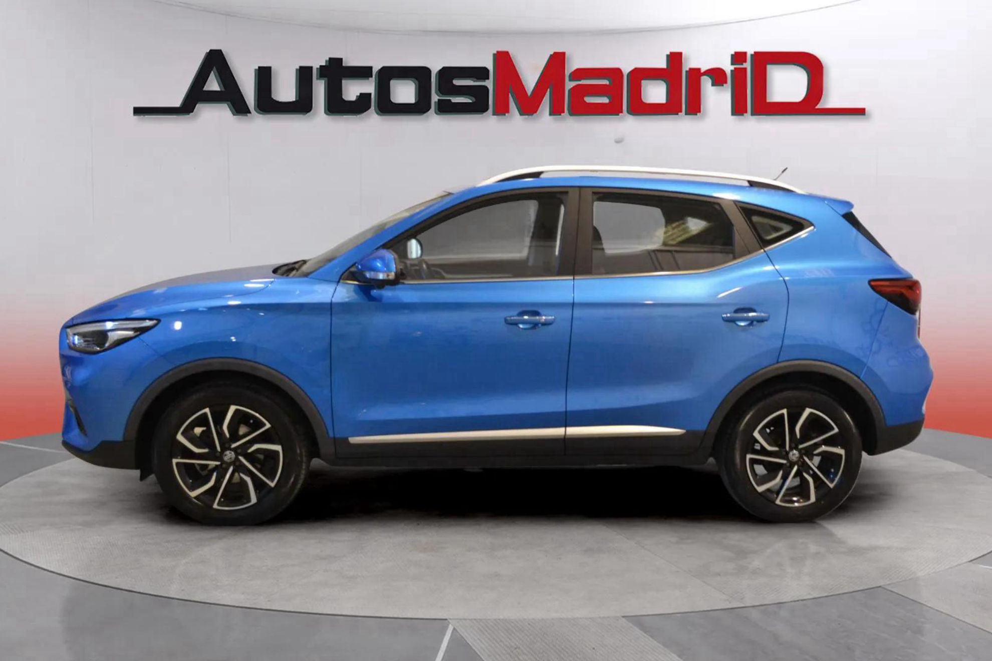 MG ZS 1.0T Luxury - foto 4