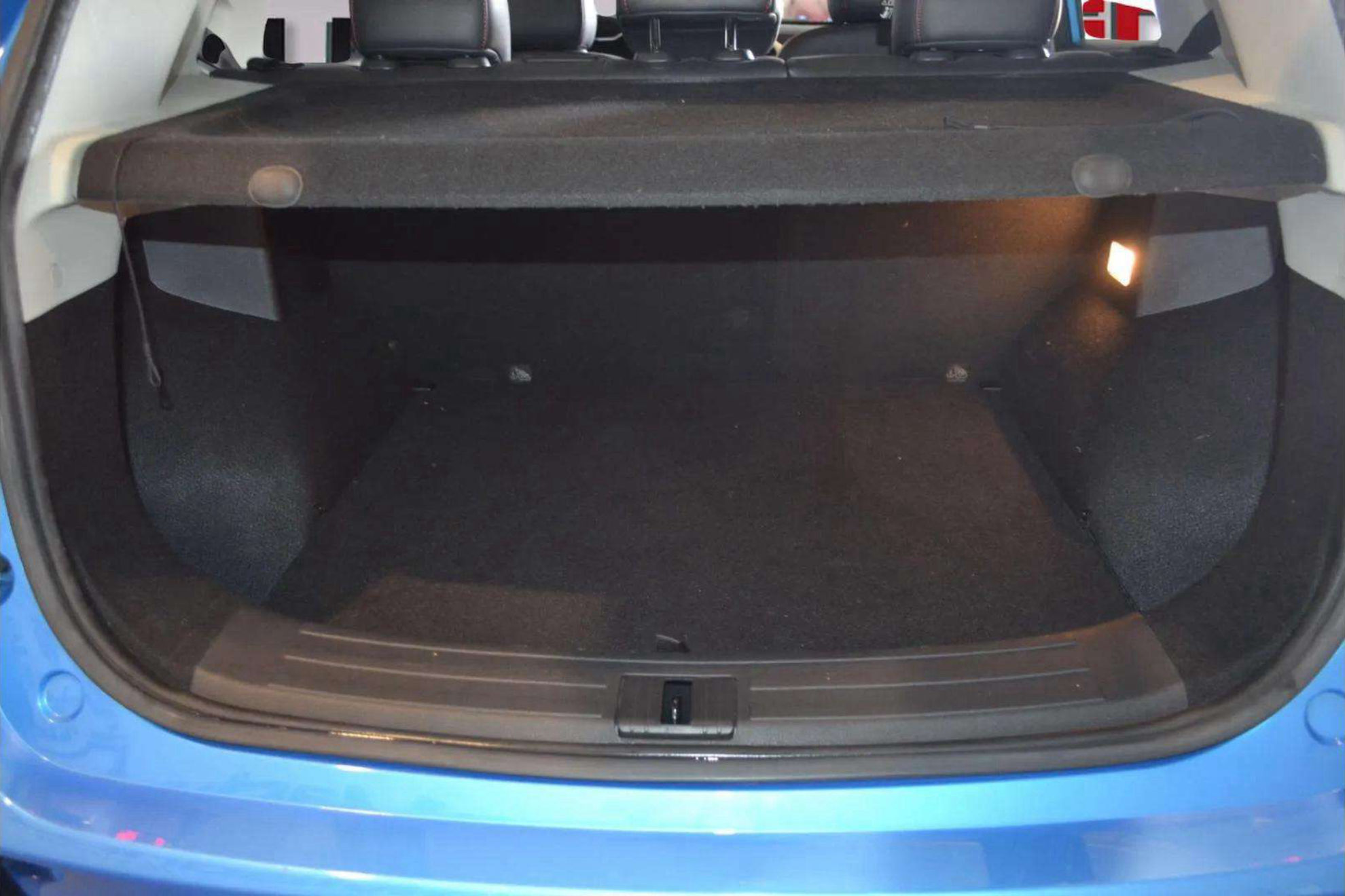 MG ZS 1.0T Luxury - foto 9