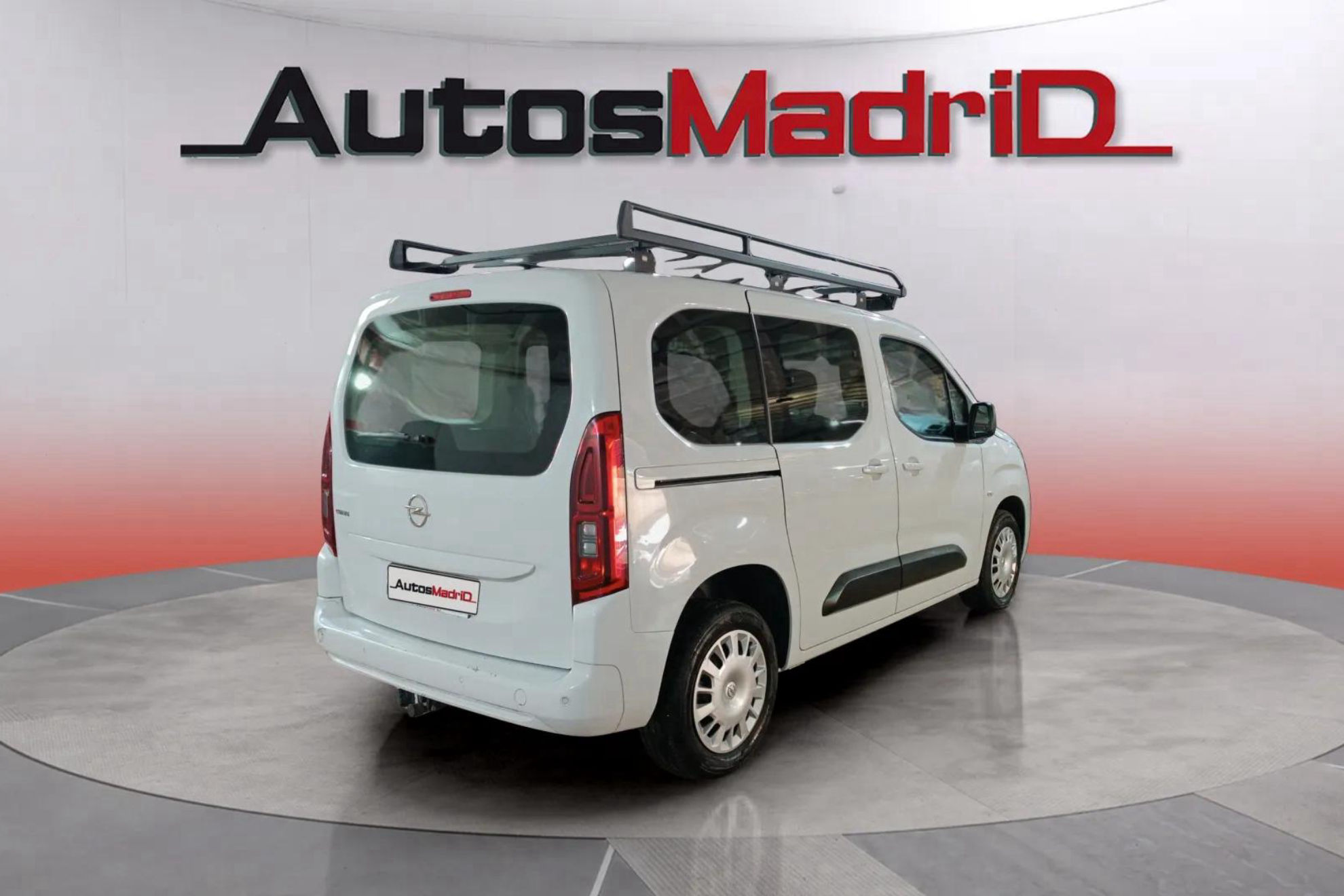 Opel Combo 1.5 TD D.Cab XL H1 1000kg - foto 8
