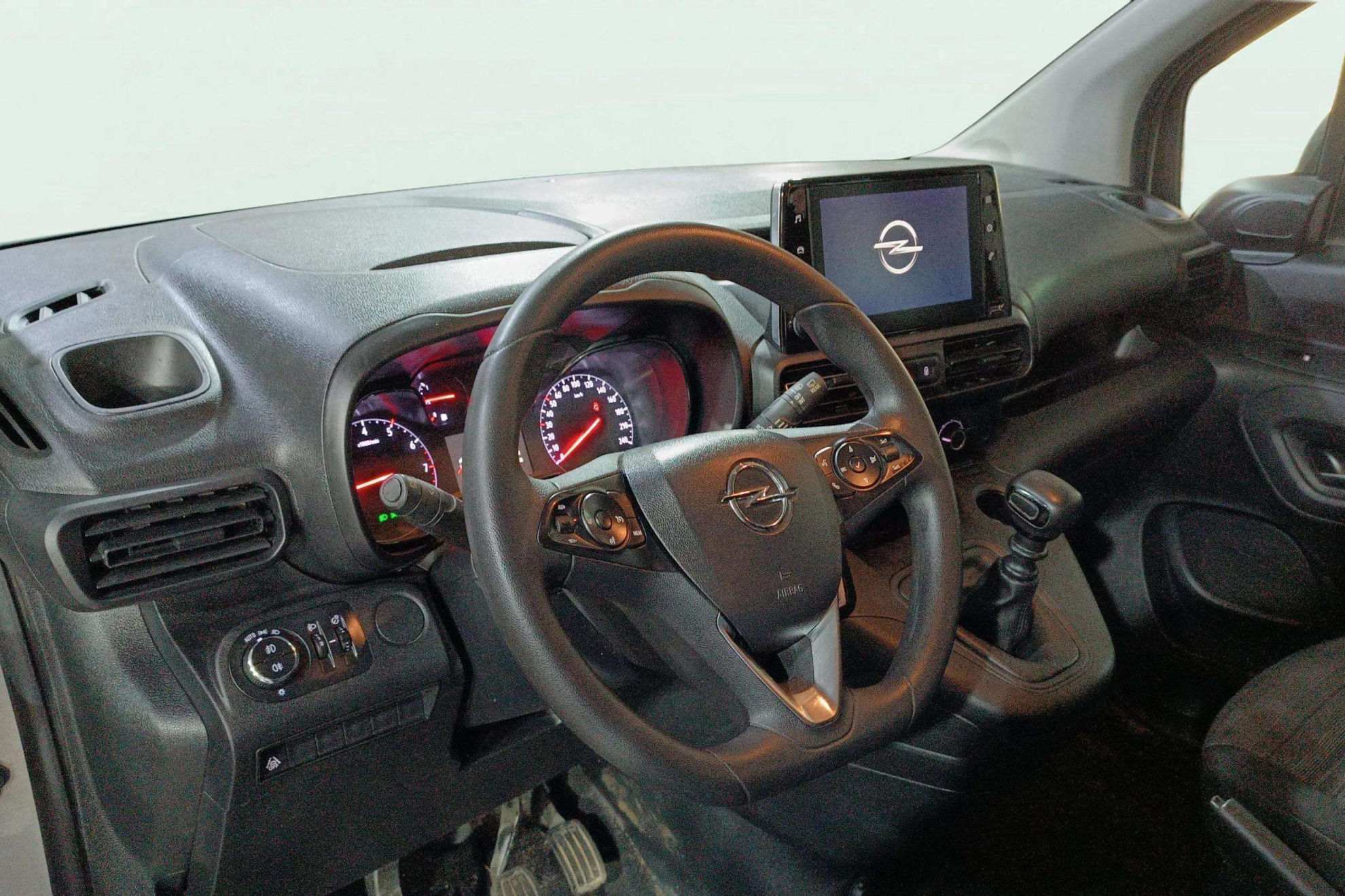 Opel Combo 1.5 TD D.Cab XL H1 1000kg - foto 10
