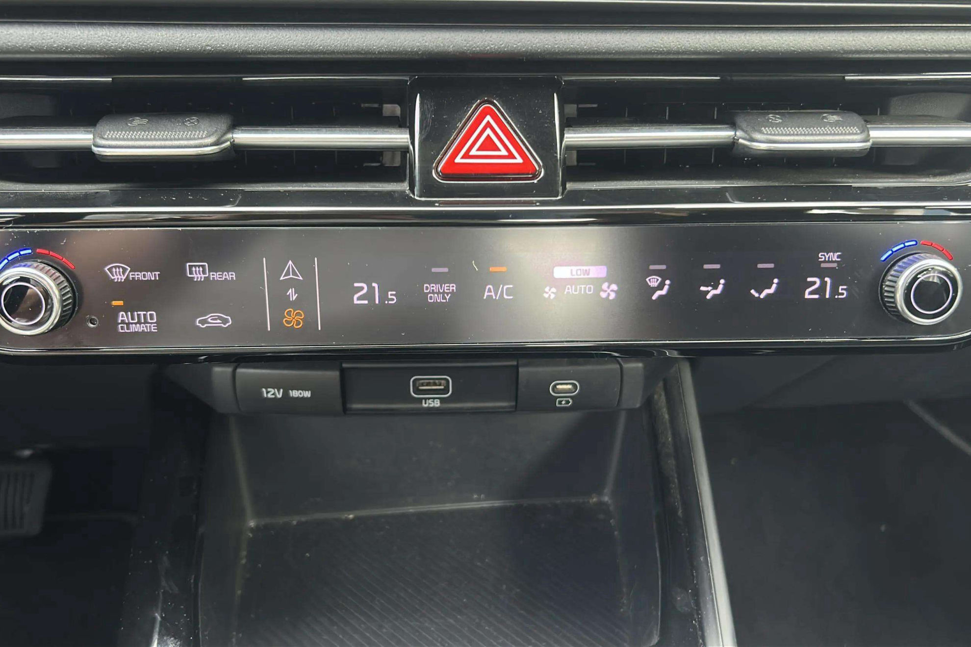 Kia Niro 1.6 GDi HEV Drive - foto 24