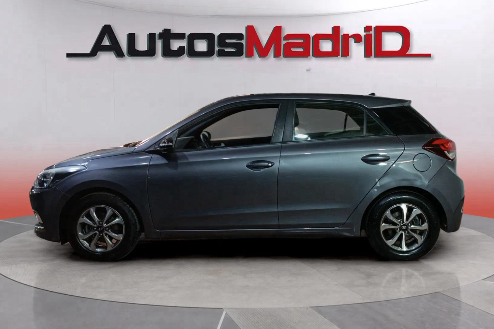 Hyundai i20 1.2 MPI Go! - foto 4