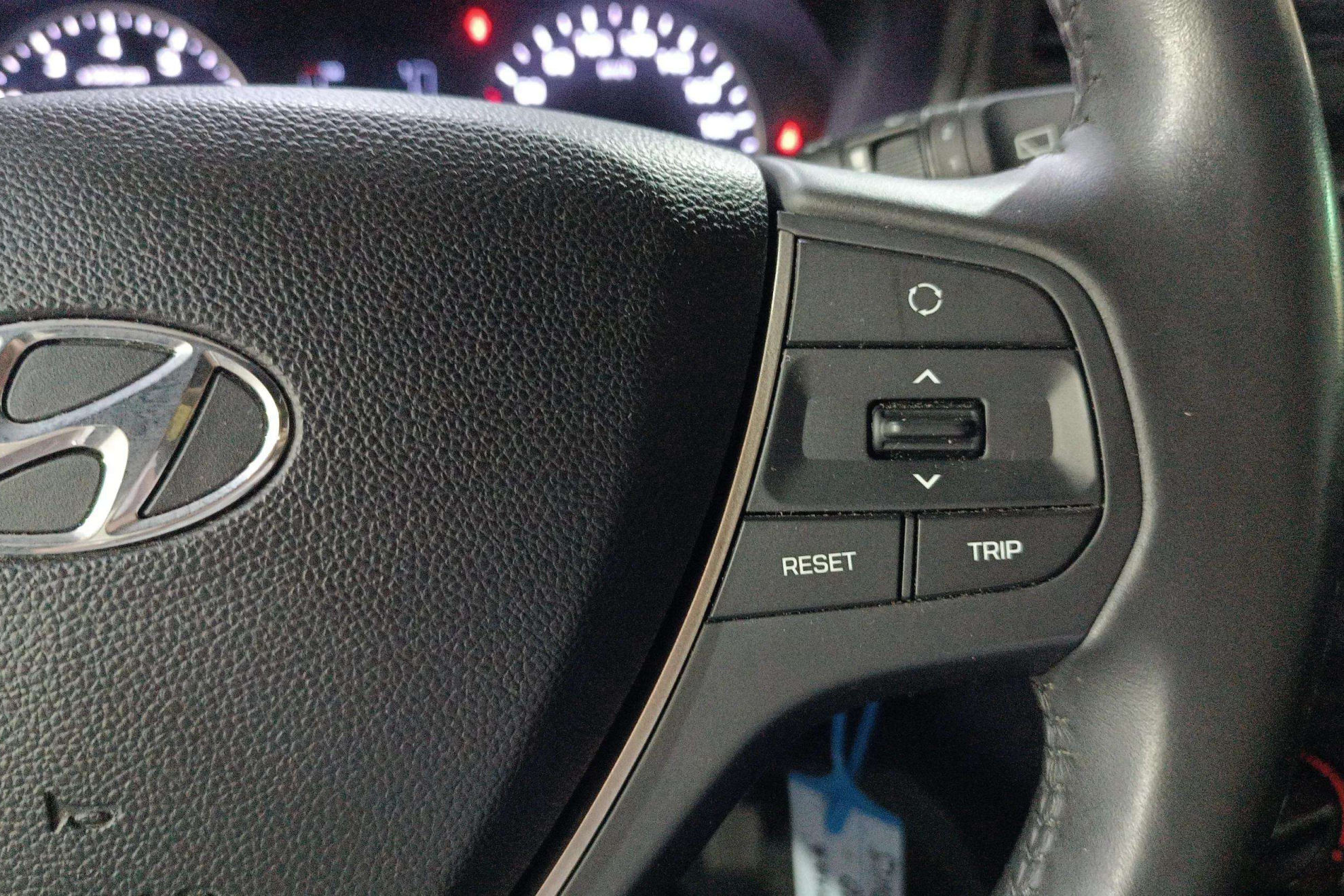 Hyundai i20 1.2 MPI Go! - foto 17