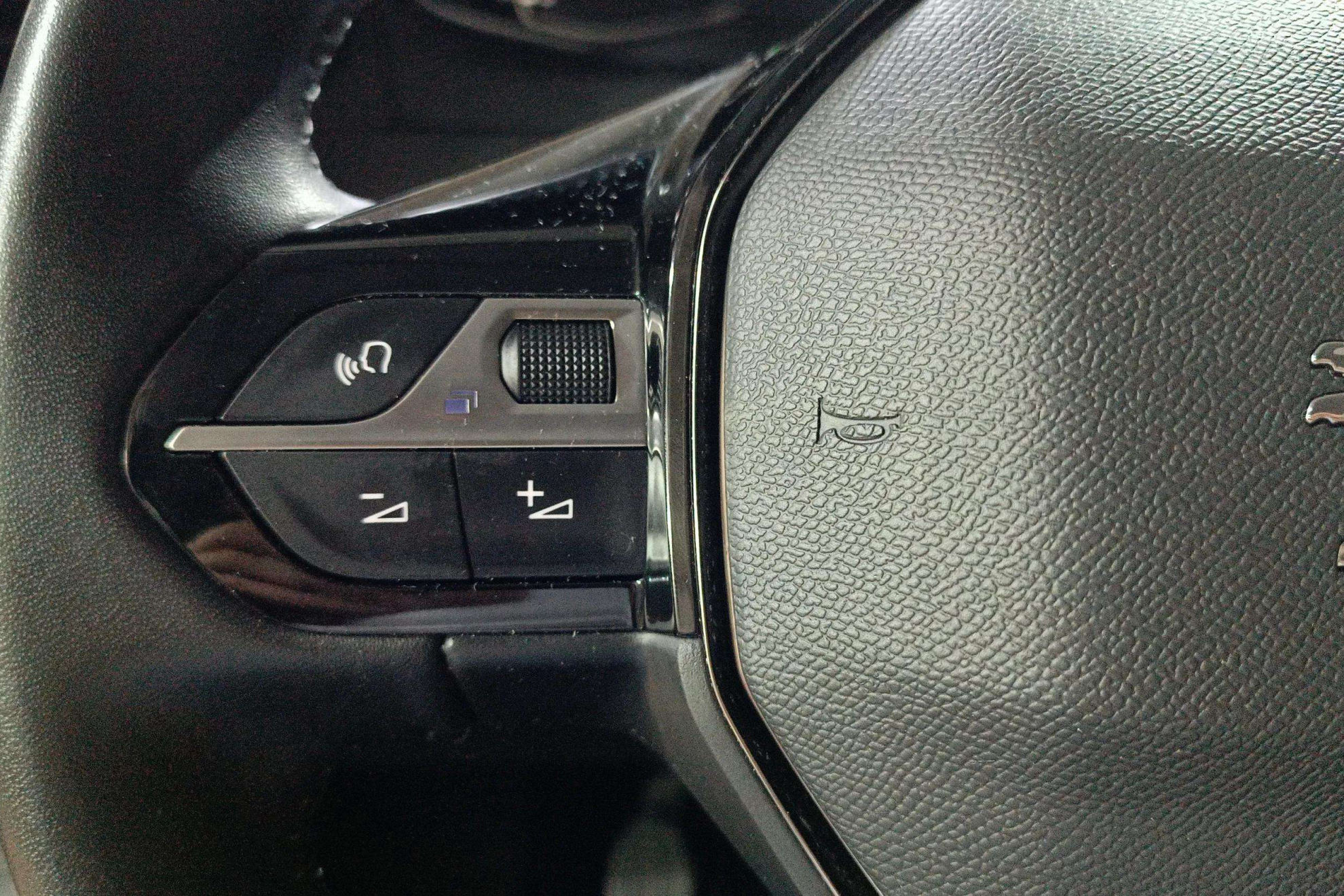 Peugeot 208 PureTech Active Pack - foto 17