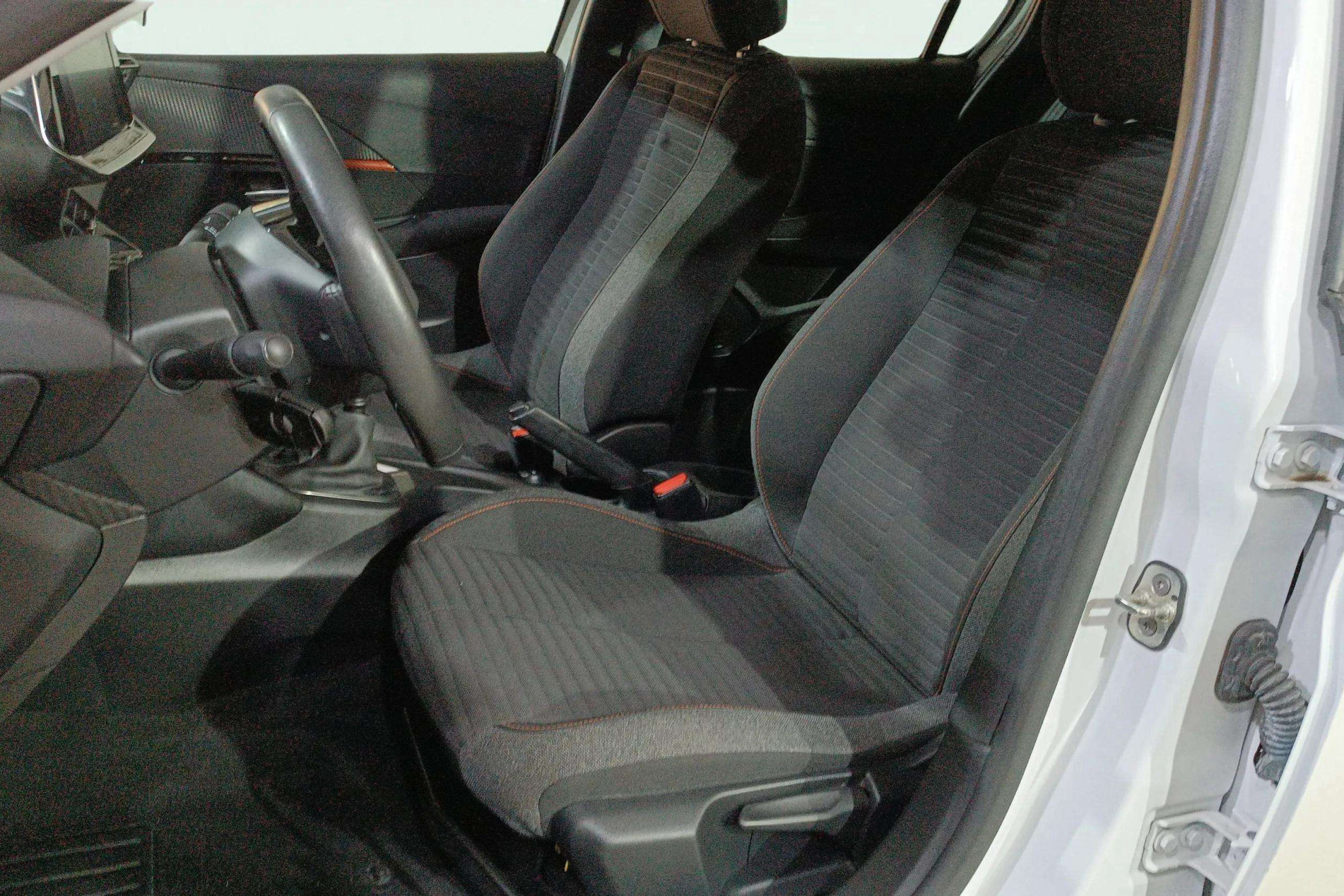Peugeot 208 PureTech Active Pack - foto 11
