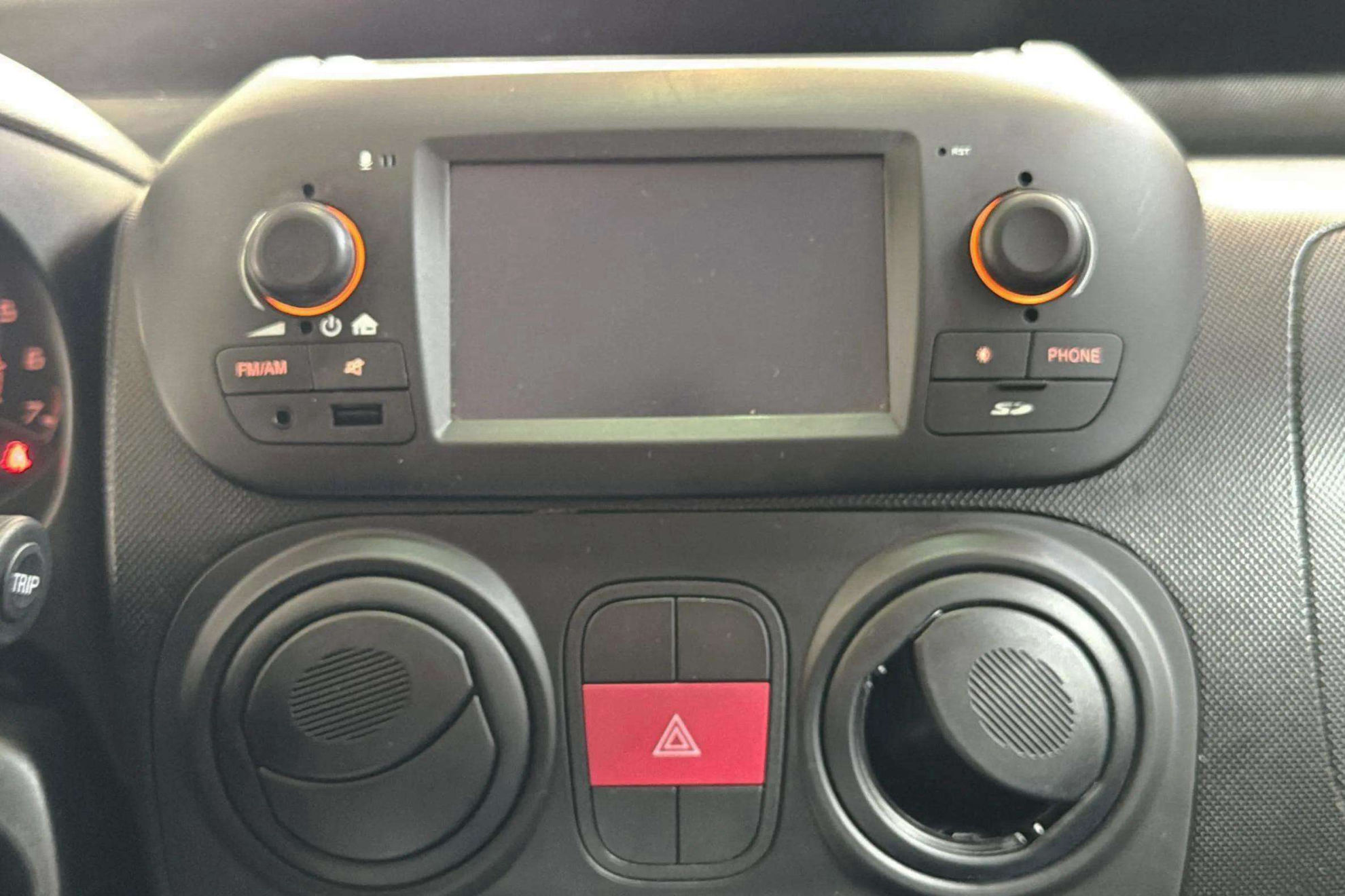 Fiat Fiorino Cargo Base N1 1.3 Mjet - foto 15
