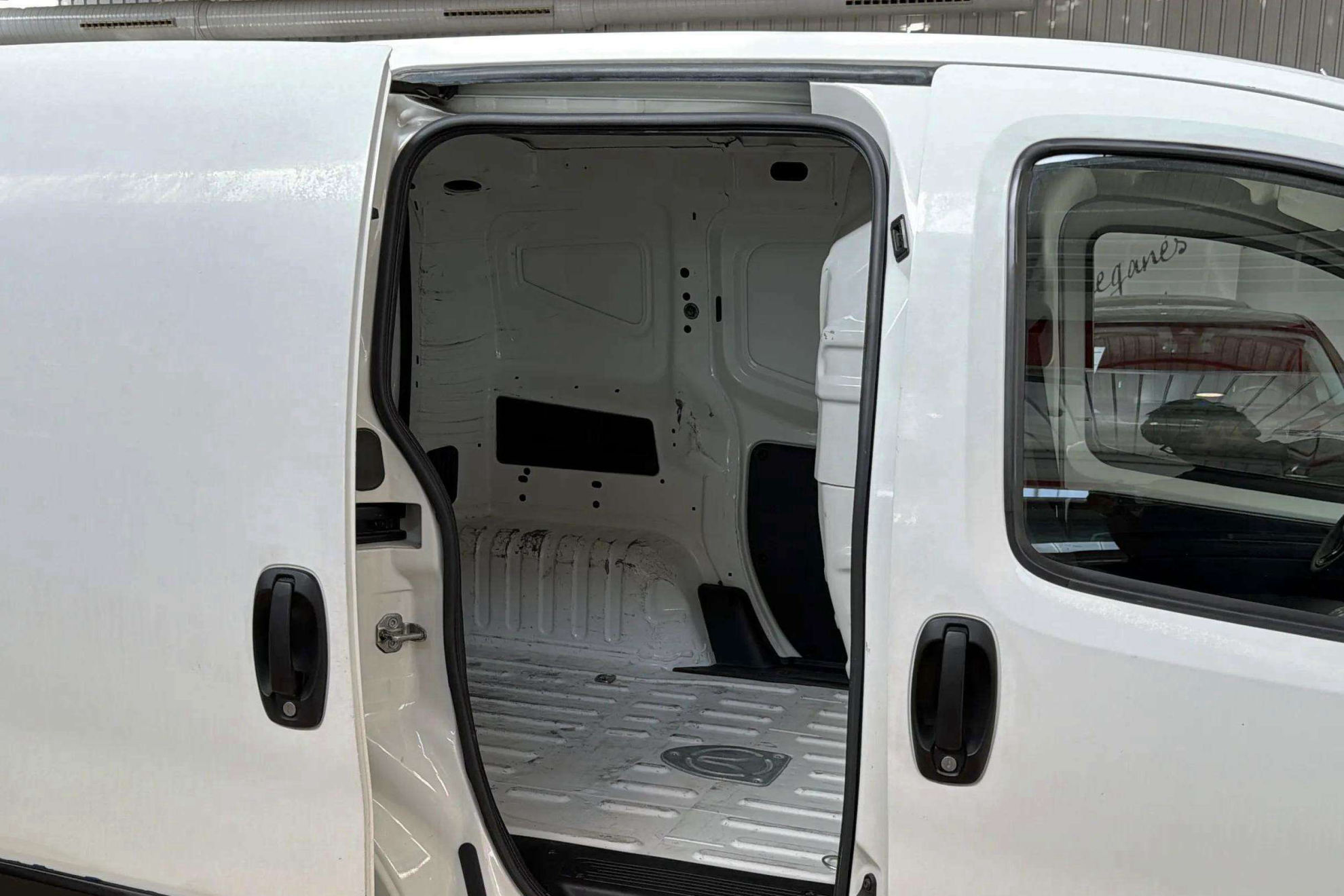 Fiat Fiorino Cargo Base N1 1.3 Mjet - foto 10