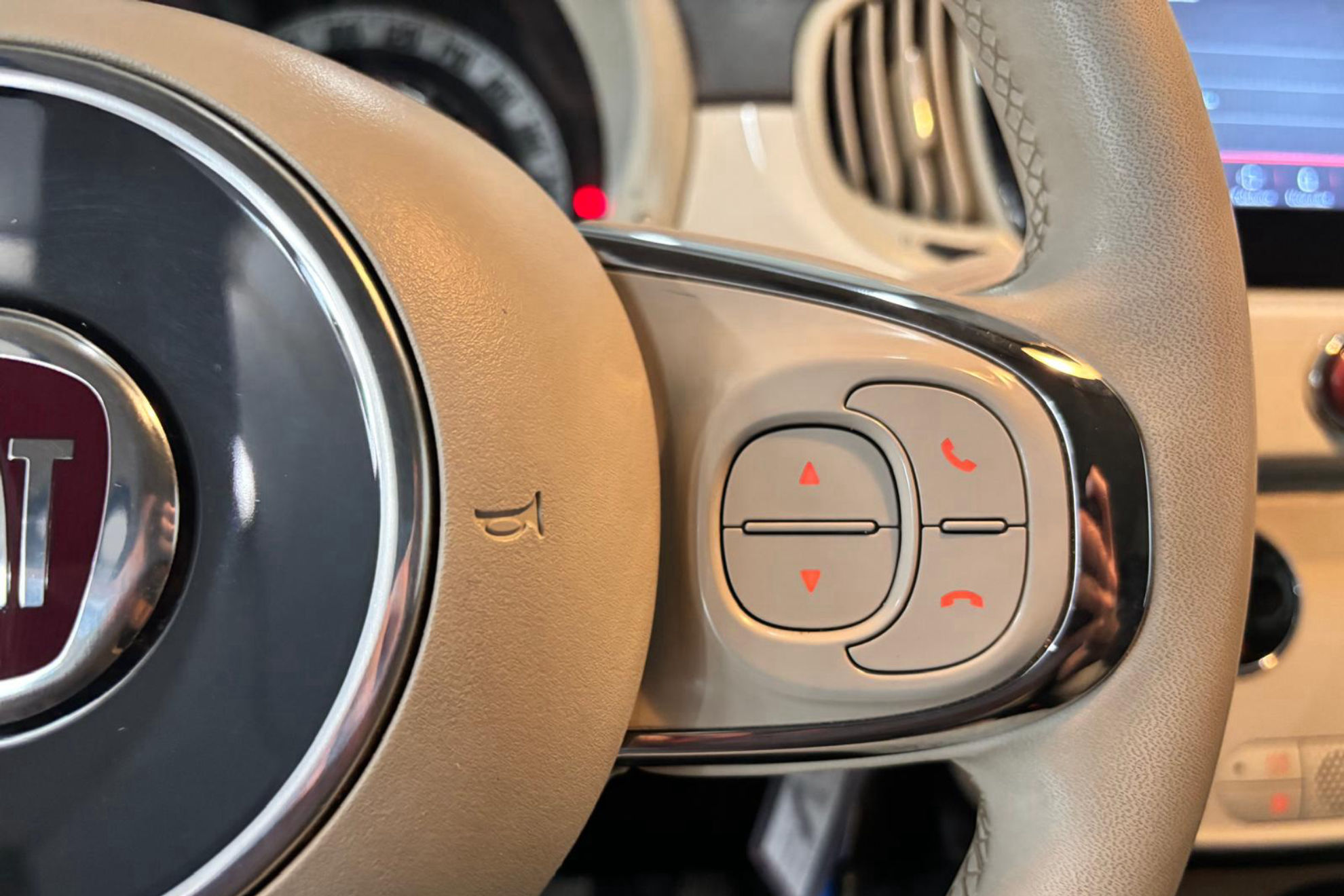 Fiat 500C Dolcevita 1.0 Hybrid - foto 17