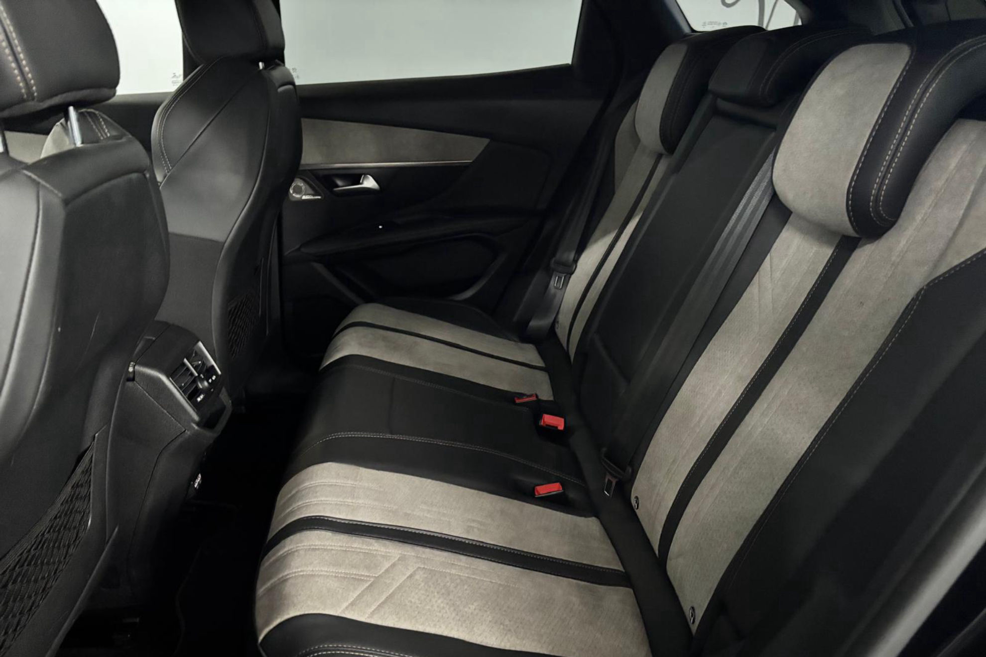 Peugeot 3008 225 e-EAT8 Allure Pack - foto 13