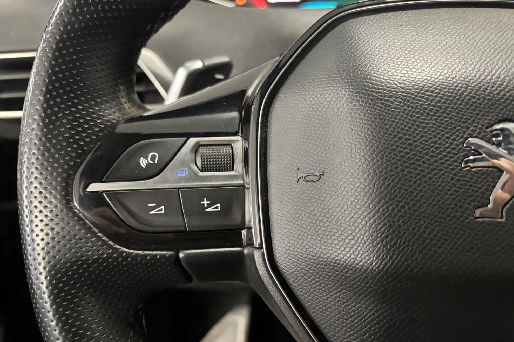 Peugeot 3008 225 e-EAT8 Allure Pack - foto 18