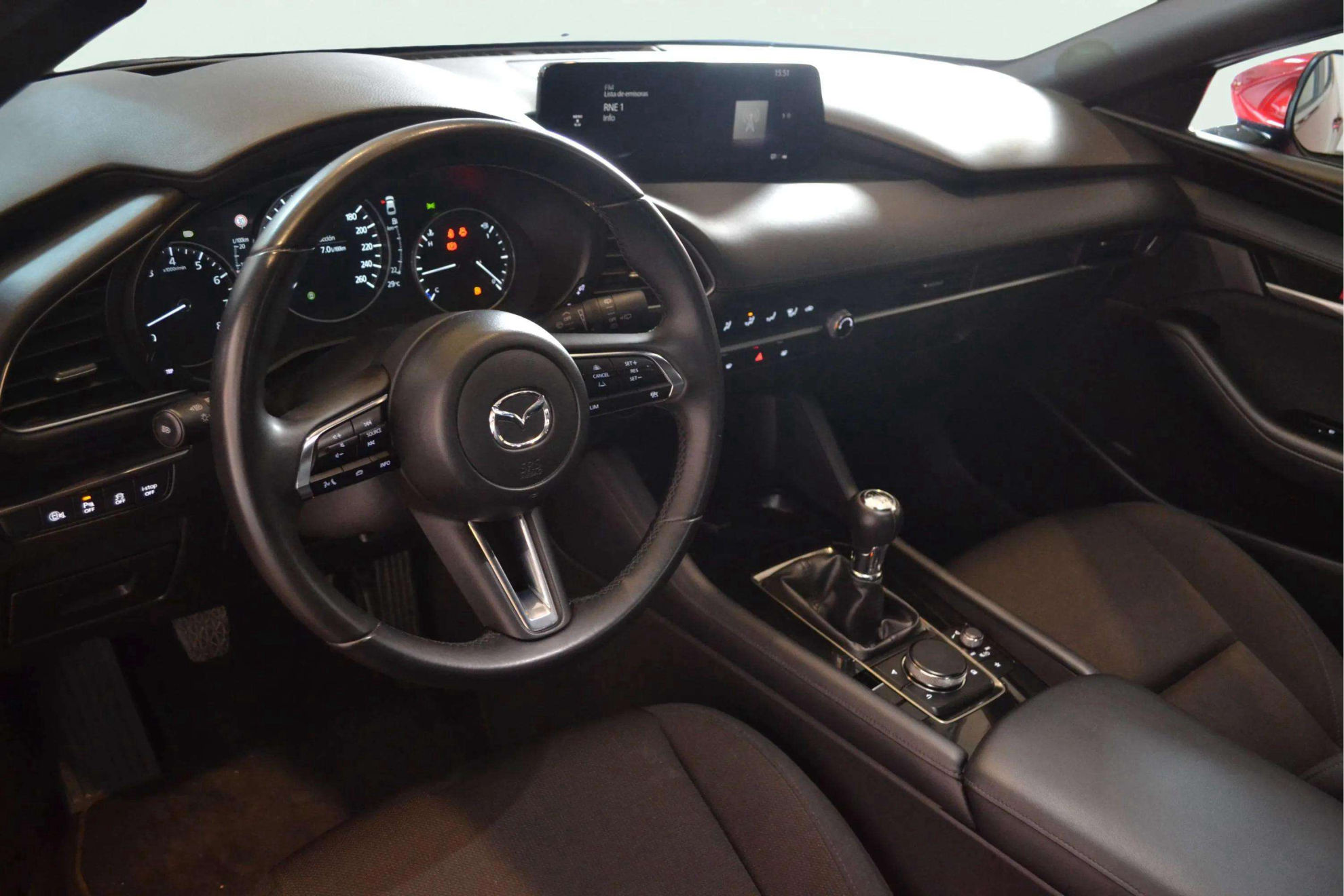 Mazda Mazda3 2.5L e-Skyactiv G MHEV FWD Prime-line - foto 16