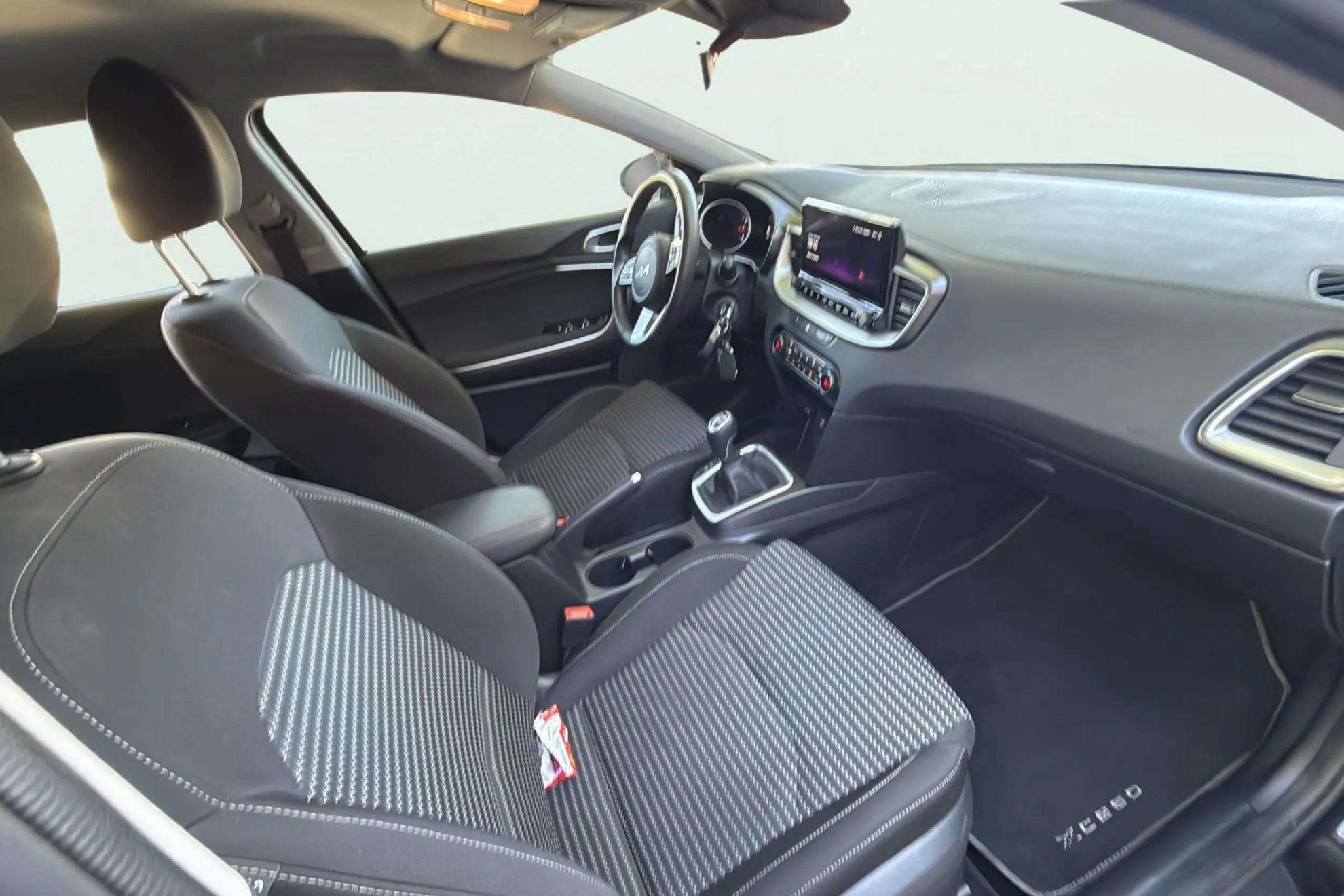 Kia XCeed 1.0 T-GDi Drive - foto 14