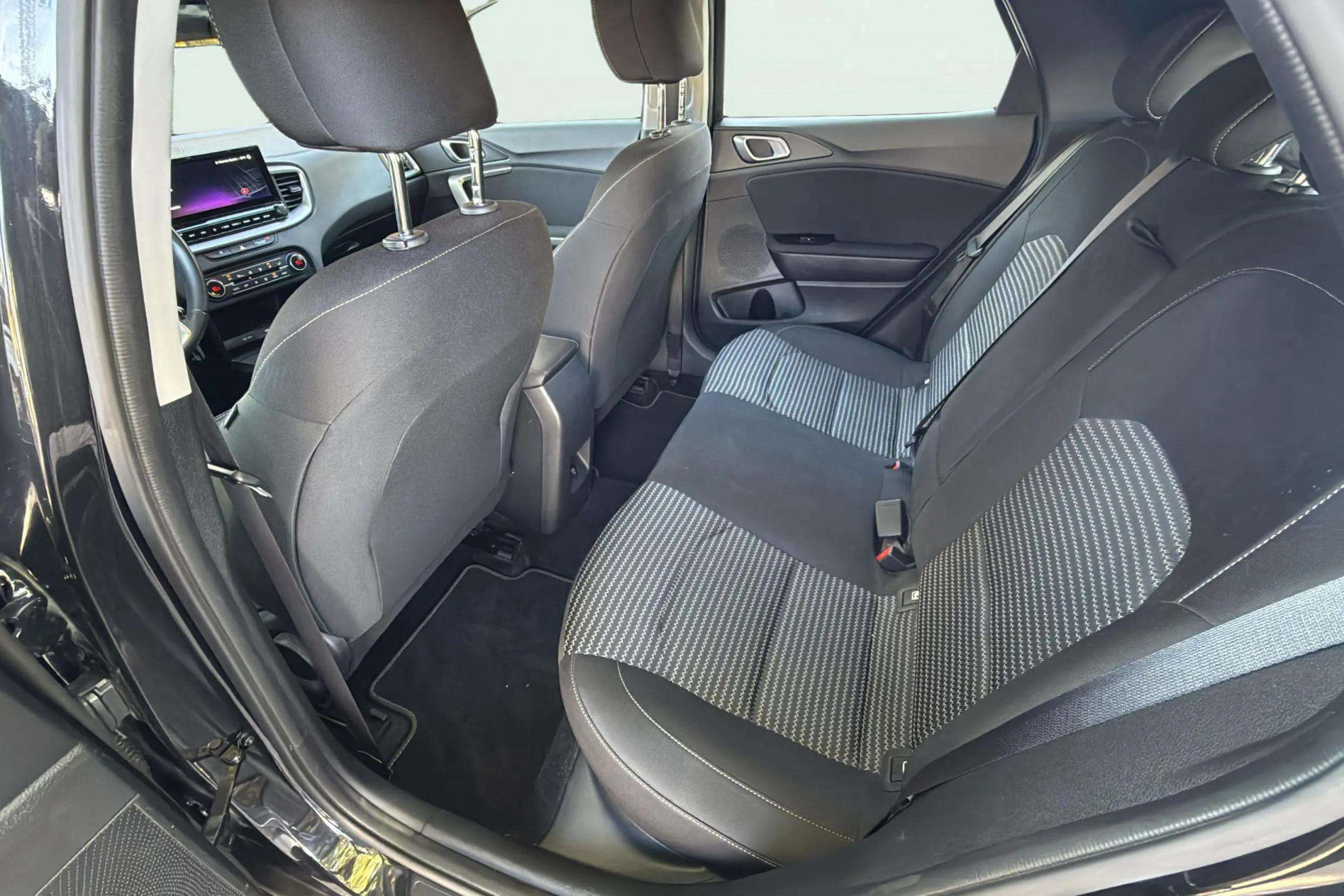 Kia XCeed 1.0 T-GDi Drive - foto 17
