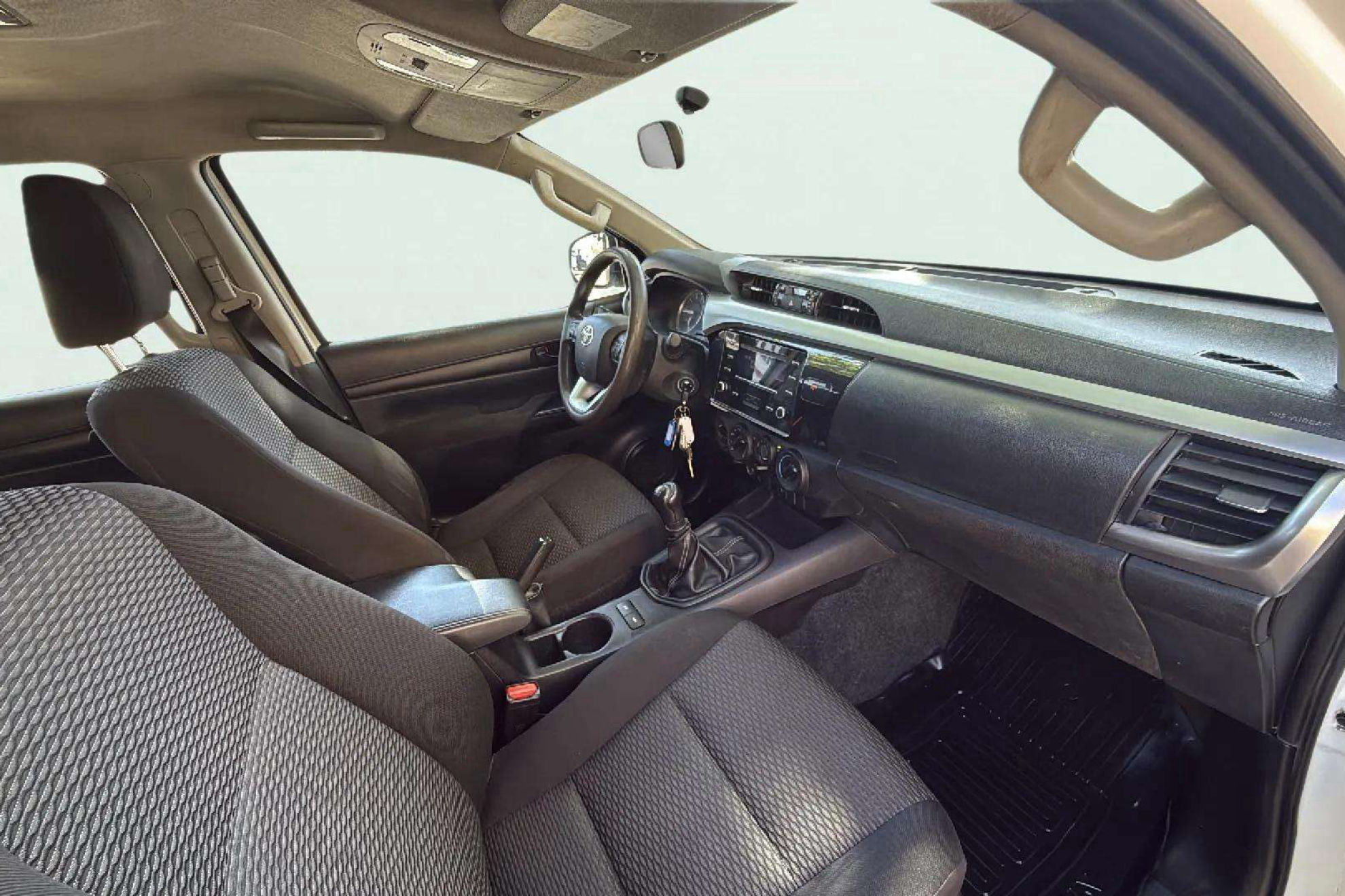 Toyota Hilux 2.4 D-4D Cabina Doble GX - foto 12