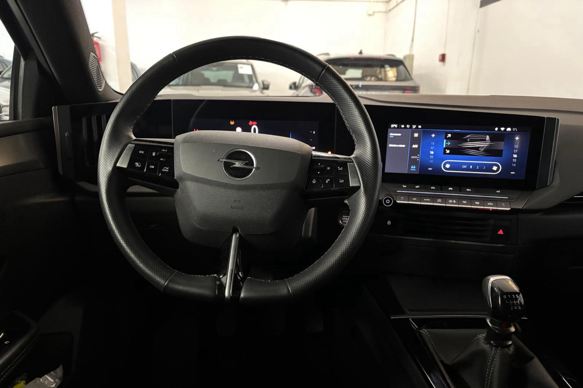 Opel Astra 1.2T XHT GS - foto 14